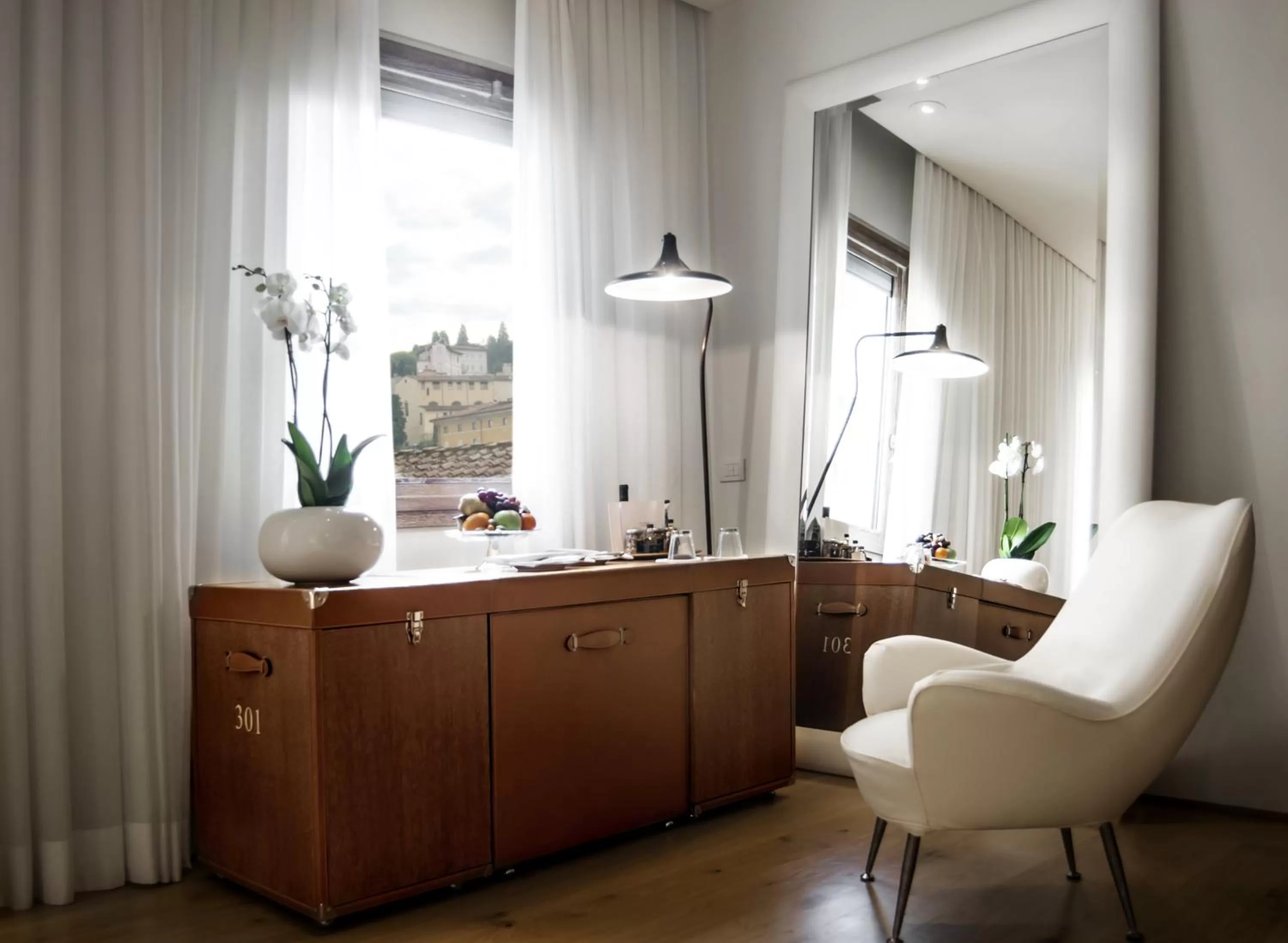 Decorative detail in Hotel Continentale - Lungarno Collection