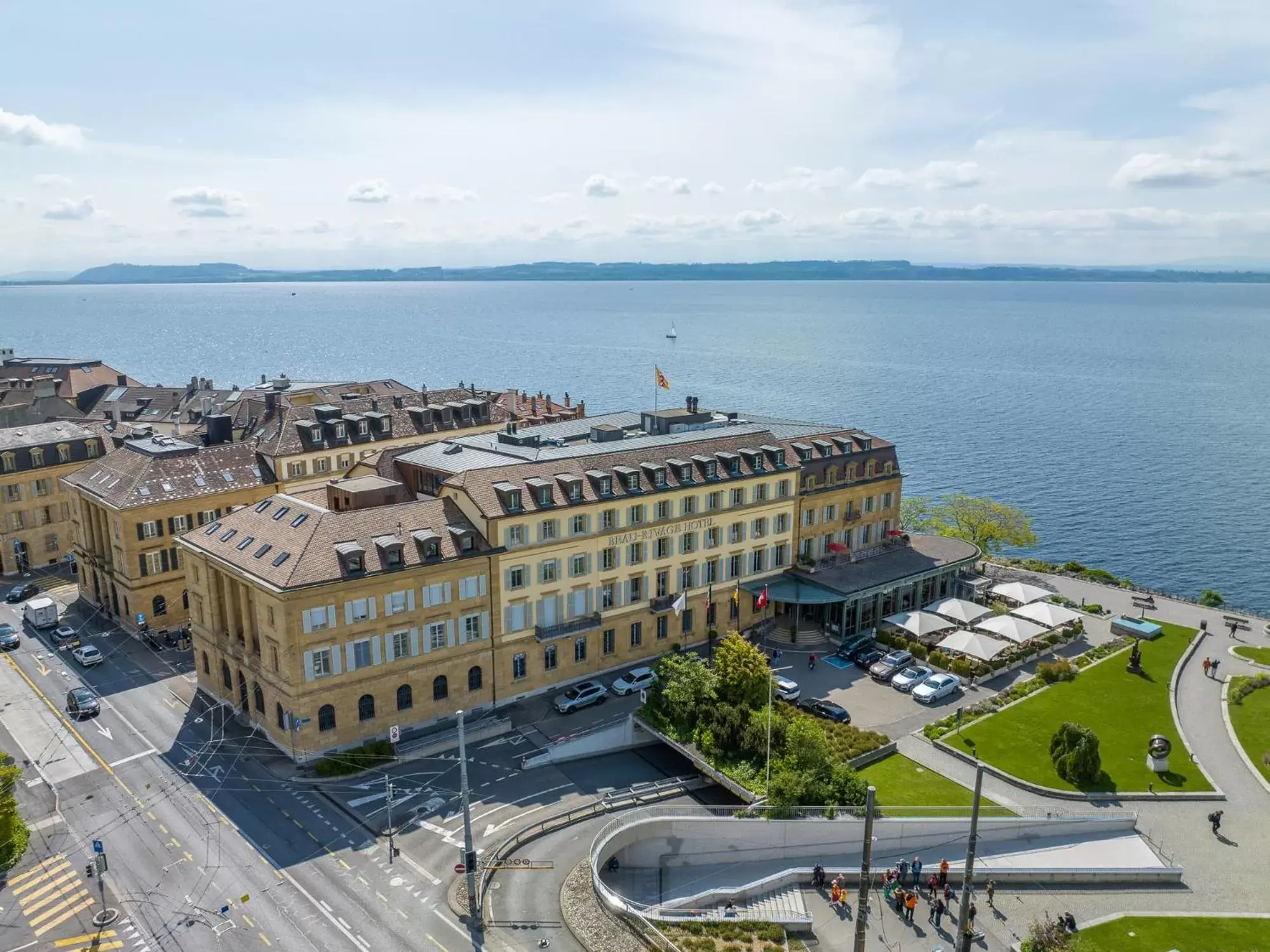 Bird's-eye View in Beau Rivage Hotel