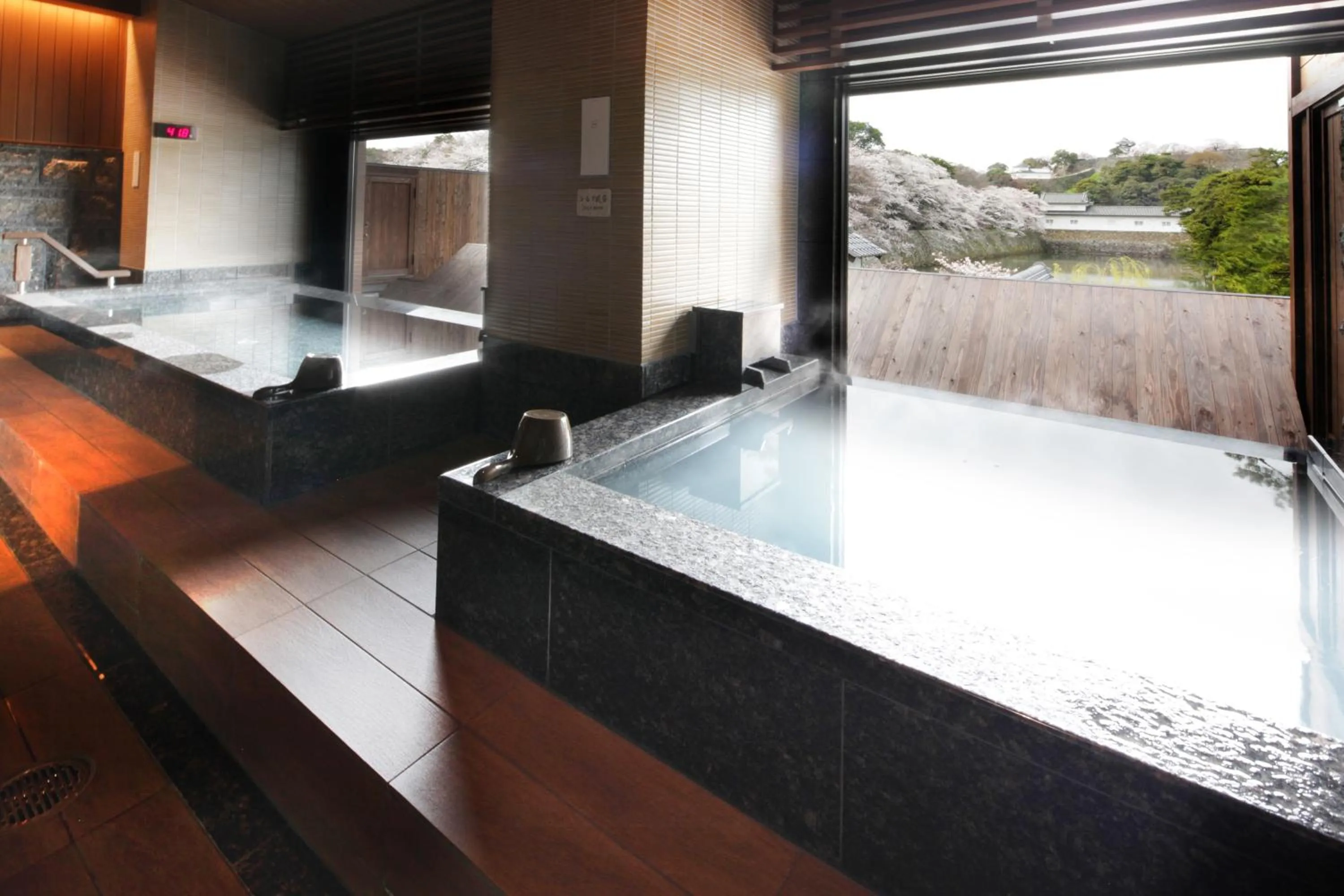 Swimming pool in Hikone Castle Resort & Spa