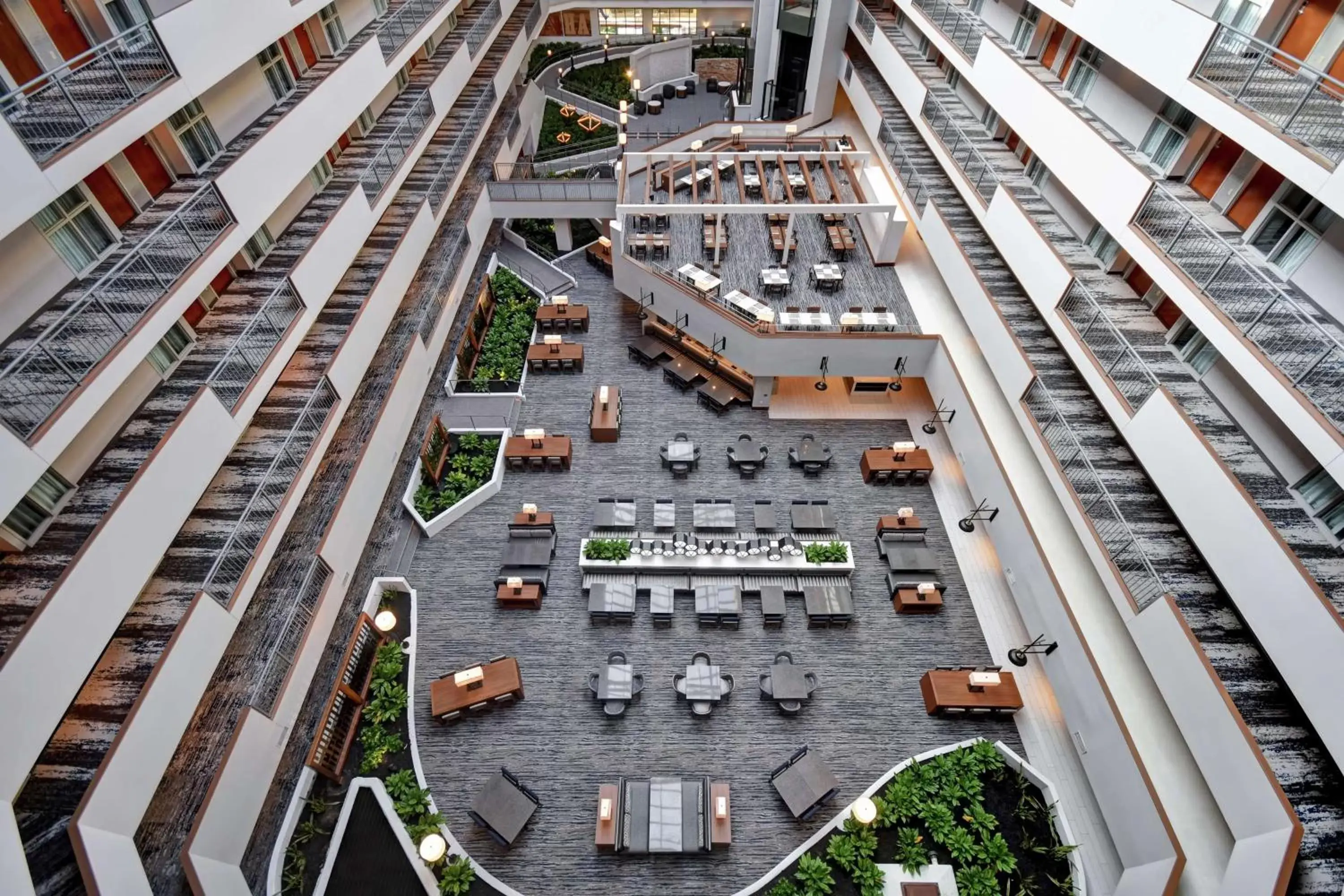 Lobby or reception, Bird's-eye View in Embassy Suites by Hilton Omaha Downtown Old Market