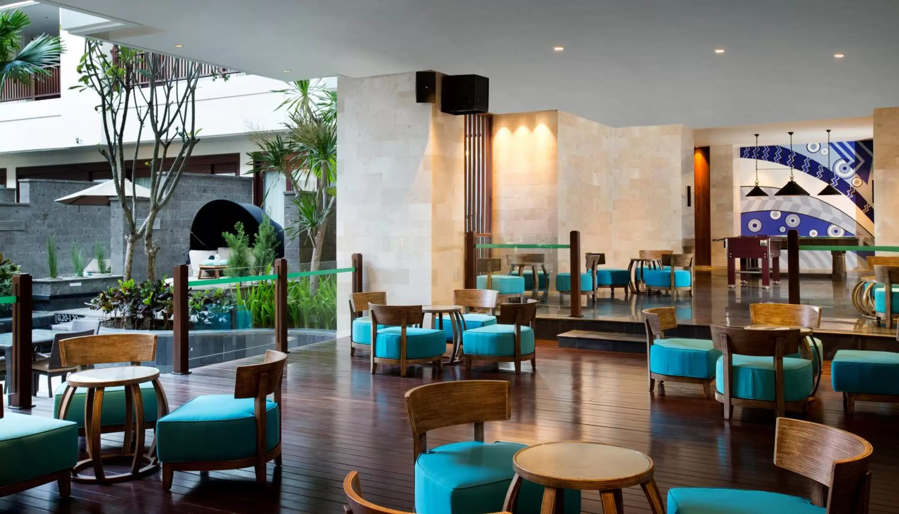 Restaurant/places to eat, Lounge/Bar in Holiday Inn Resort Bali Nusa Dua, an IHG Hotel - CHSE Certified