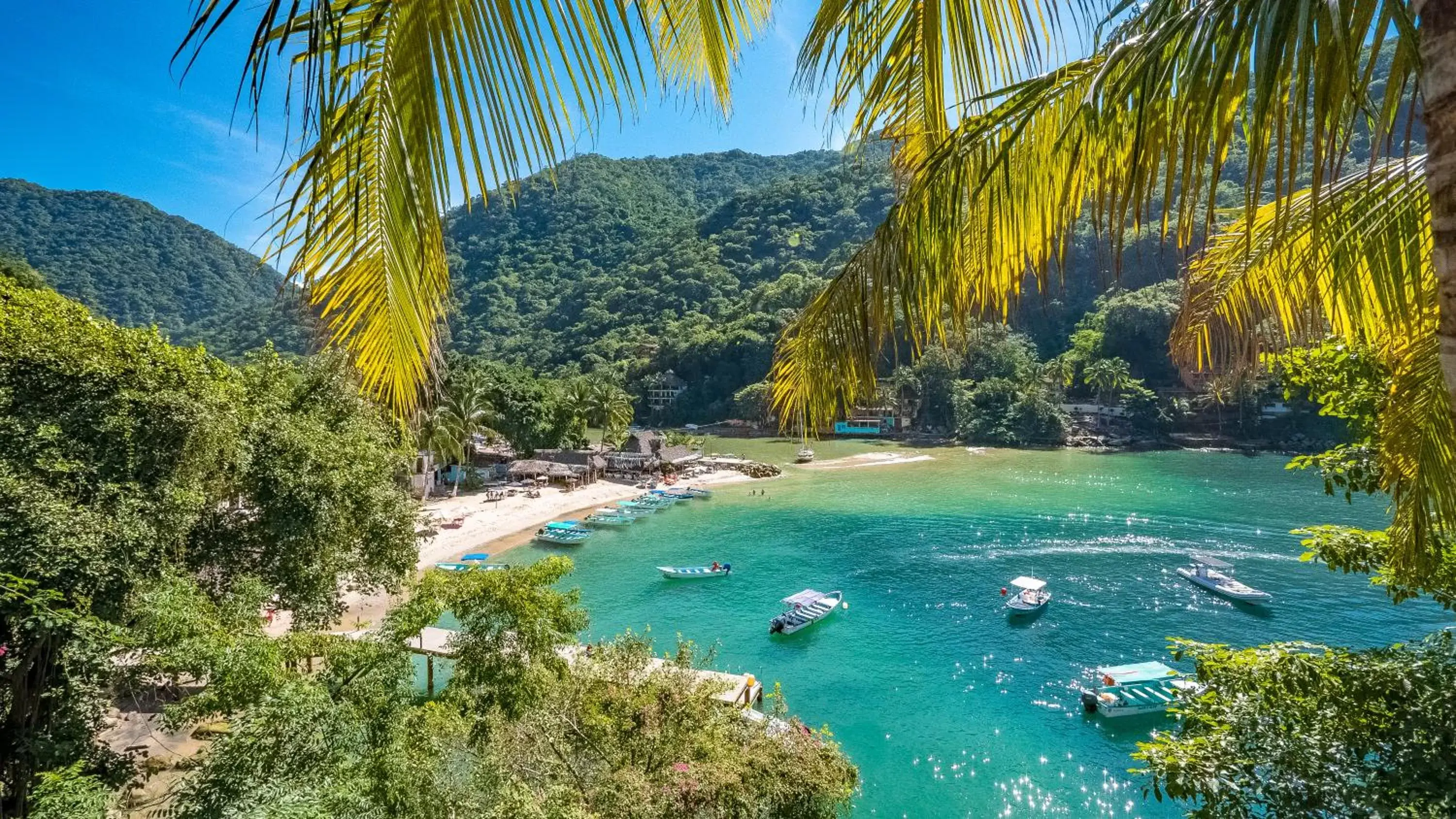 Beach, Pool View in South Shore Villa Armonia Luxury Boutique