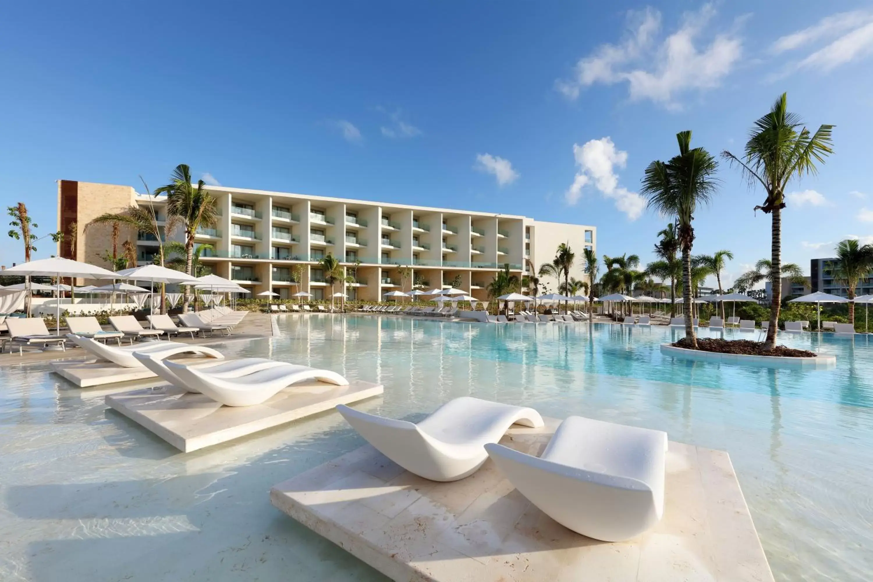 Swimming Pool in Grand Palladium Costa Mujeres Resort & Spa - All Inclusive