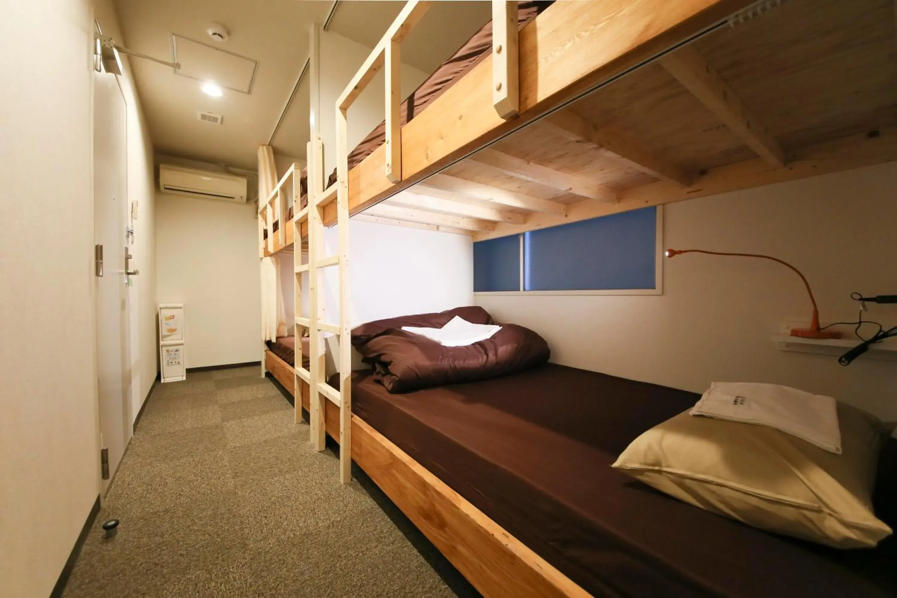 Photo of the whole room, Bunk Bed in Roots Hostel