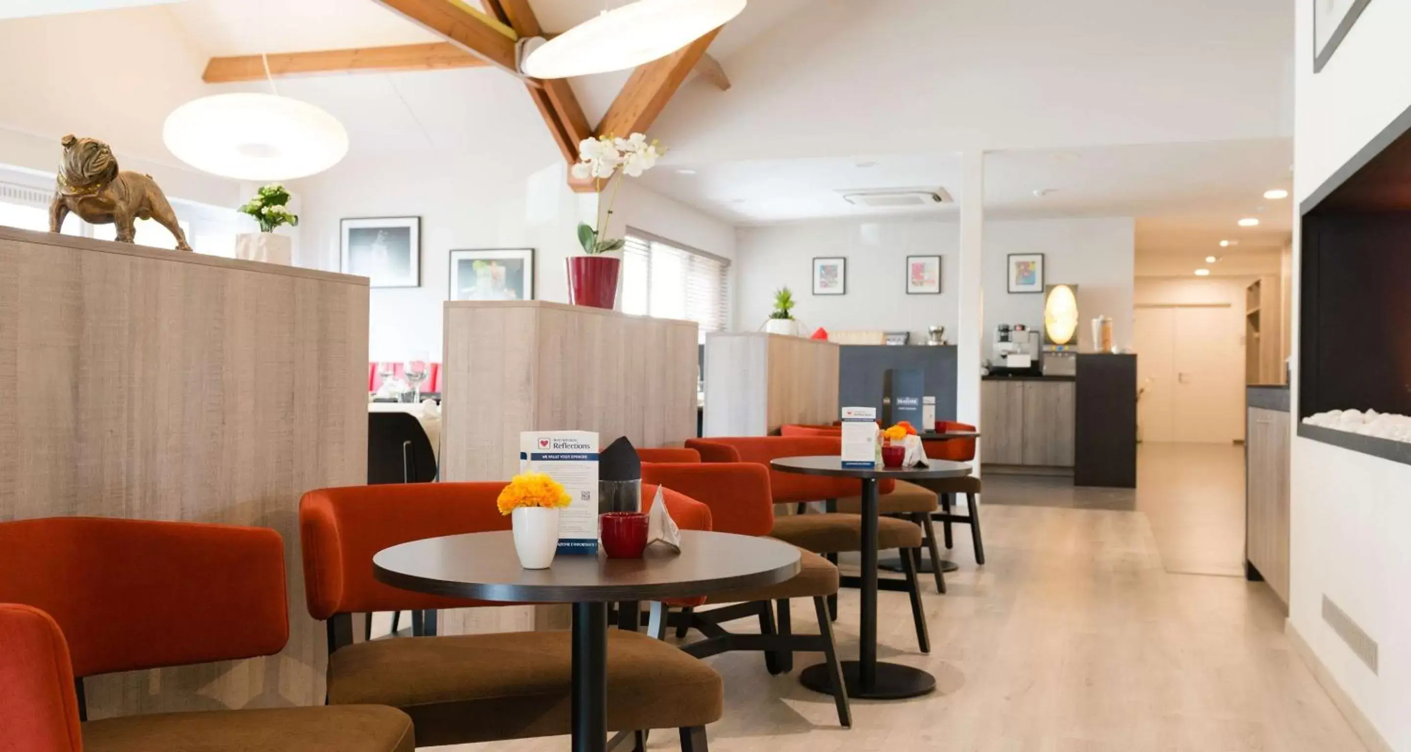 Lounge or bar, Restaurant/Places to Eat in Best Western Hotel Wavre