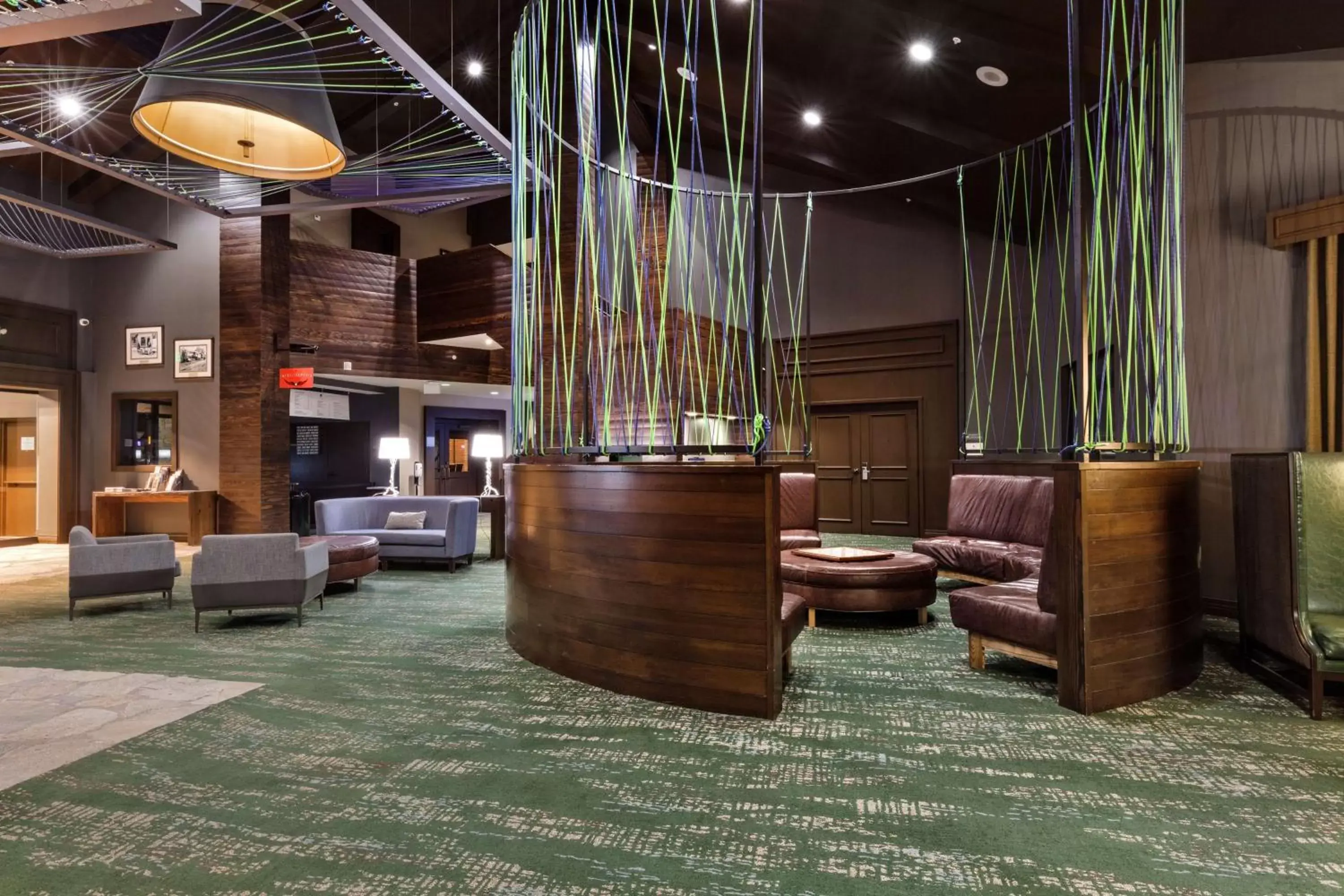 Lobby or reception, Lobby/Reception in DoubleTree by Hilton Park City - The Yarrow