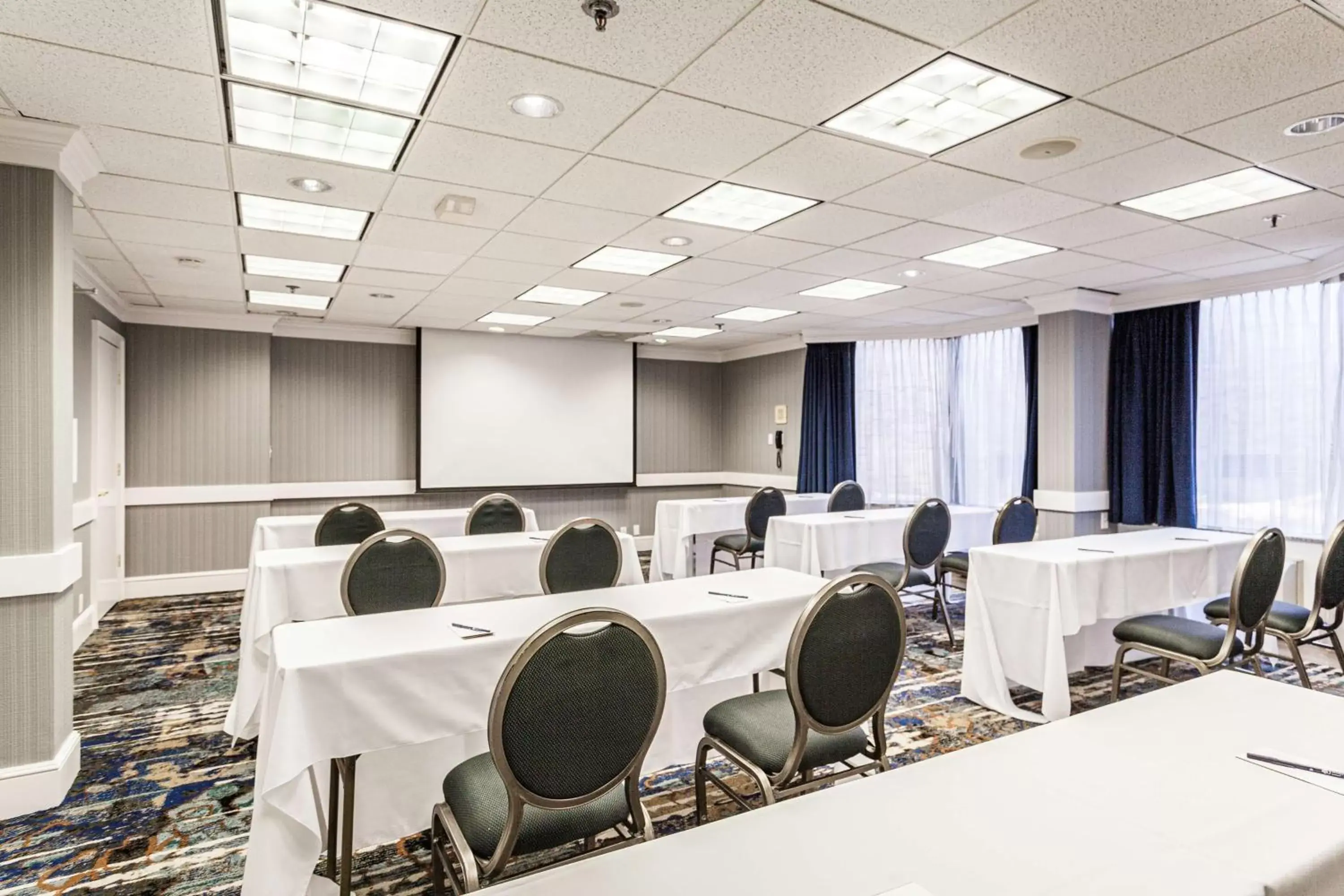 Meeting/conference room in DoubleTree by Hilton Memphis