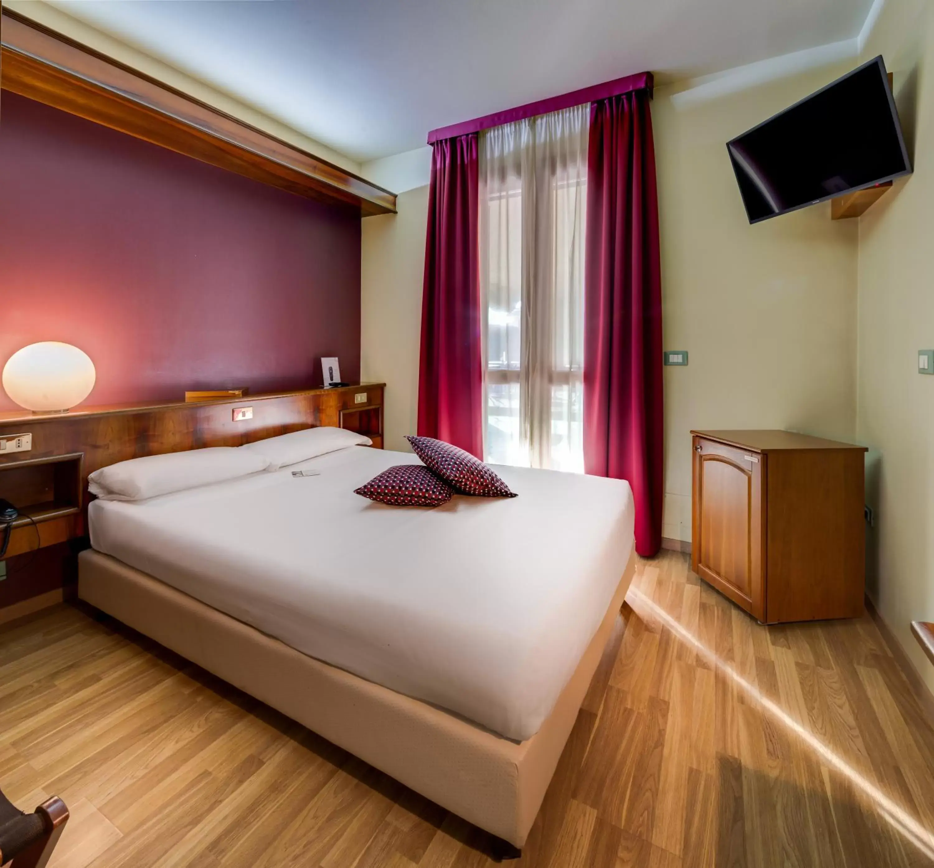 Bed in La Villa - Sure Hotel Collection by Best Western
