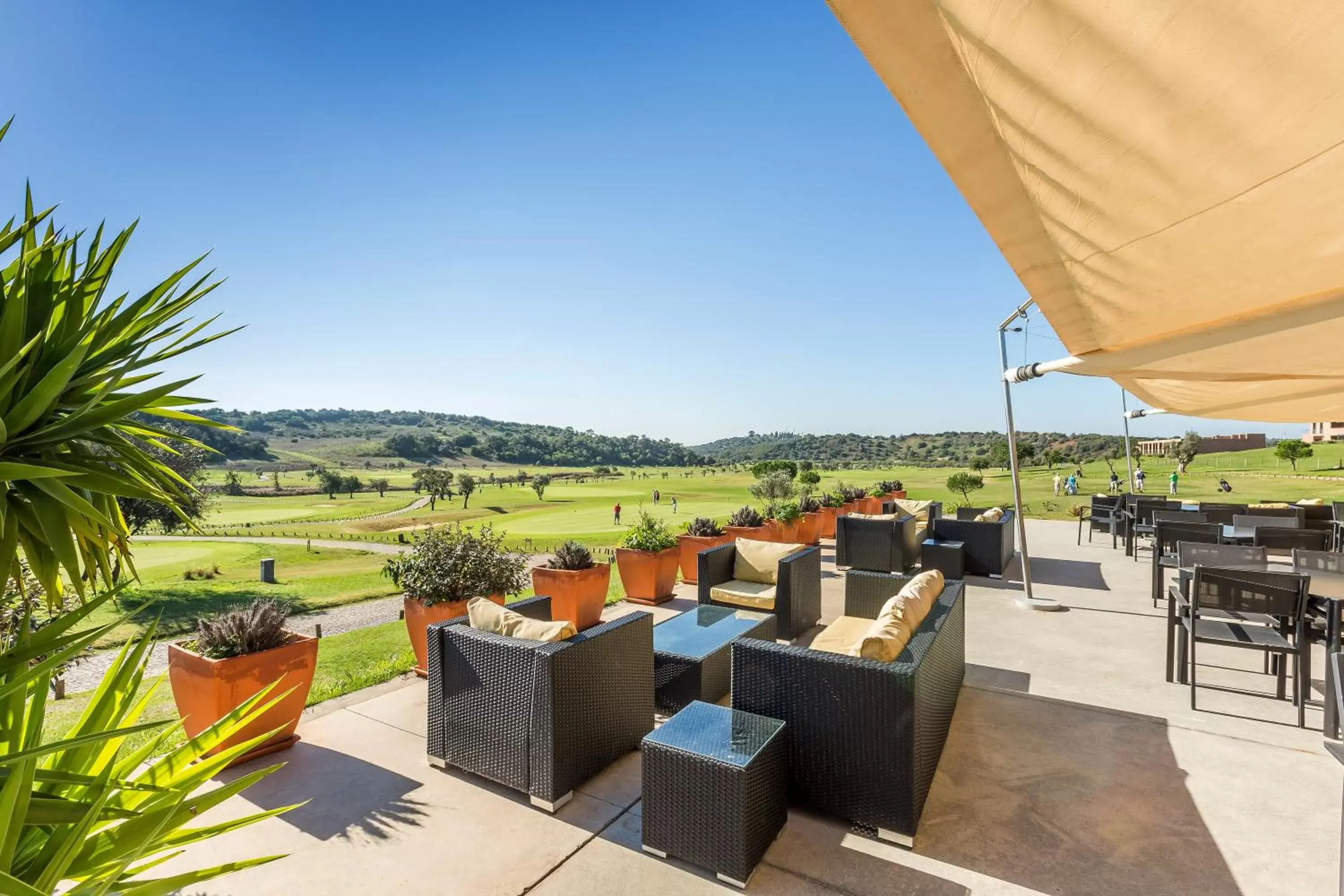 Balcony/Terrace, Restaurant/Places to Eat in NAU Morgado Golf & Country Club