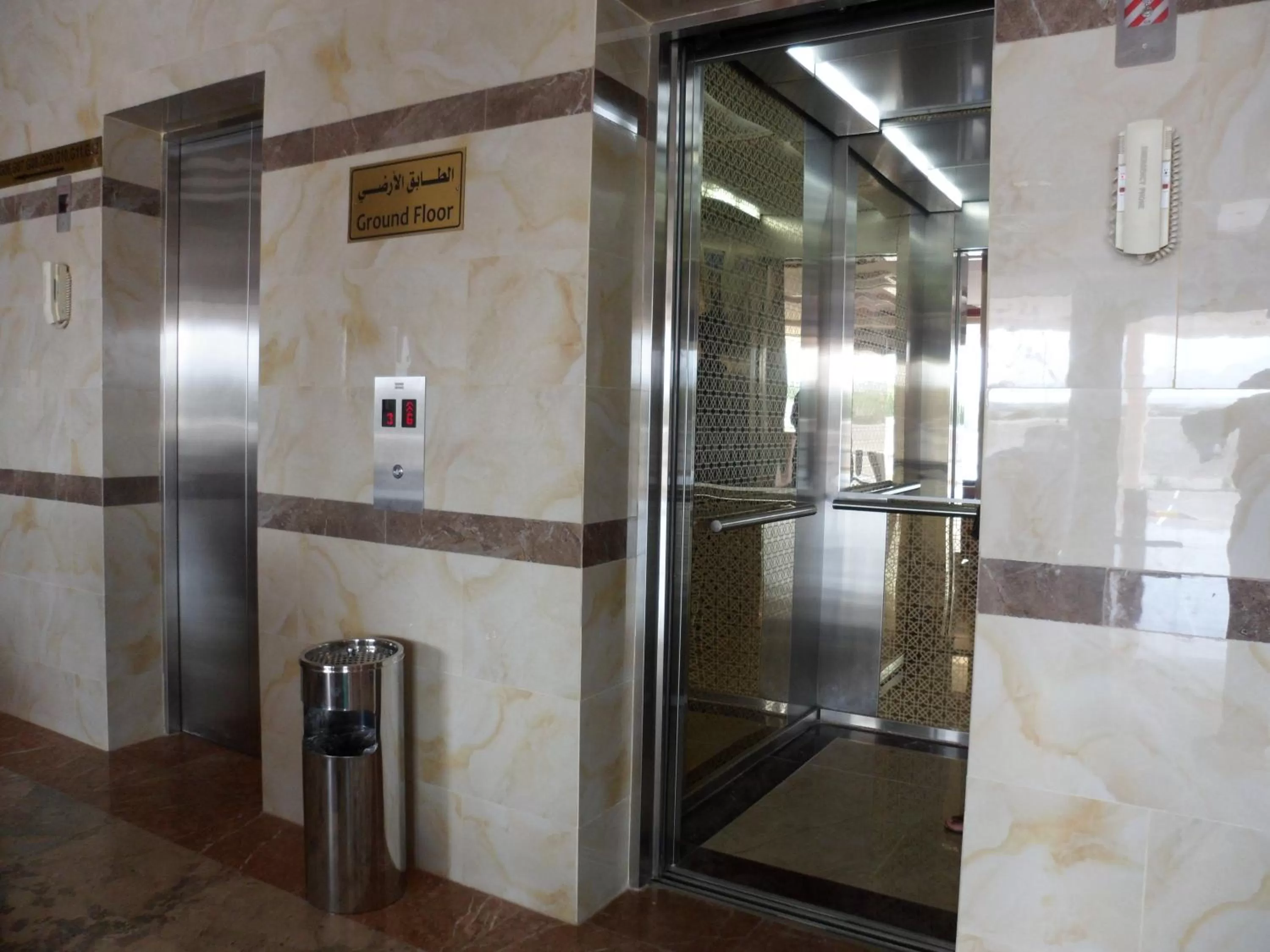 Lobby or reception in Nizwa Hotel Apartments