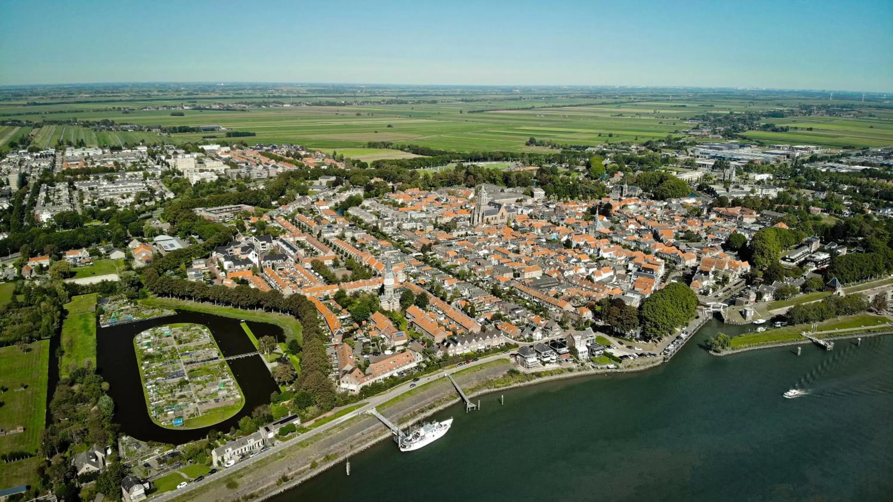 Bird's eye view, Bird's-eye View in B&B De Edelsmederij