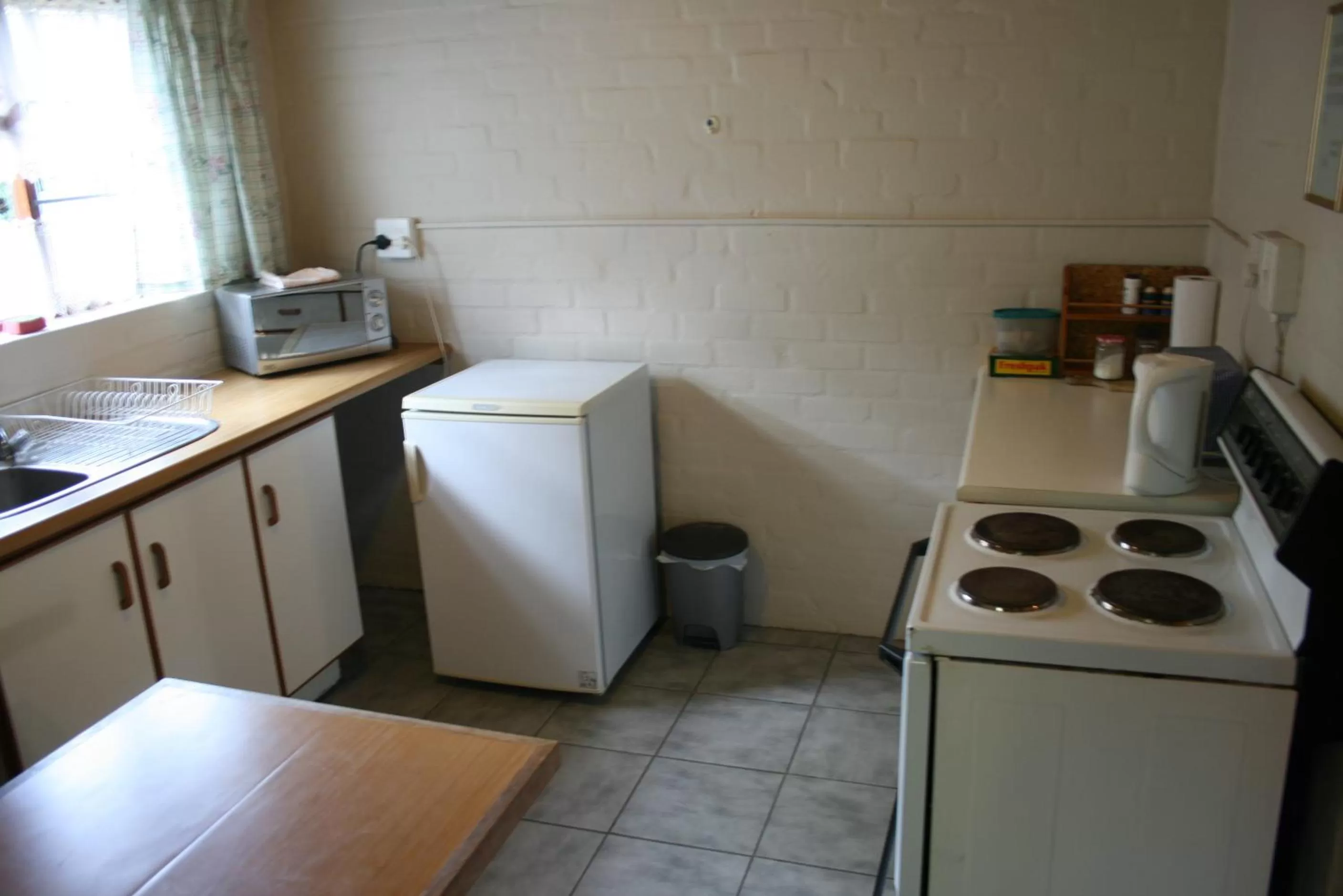 Kitchen or kitchenette in Haus Barbara Guest House