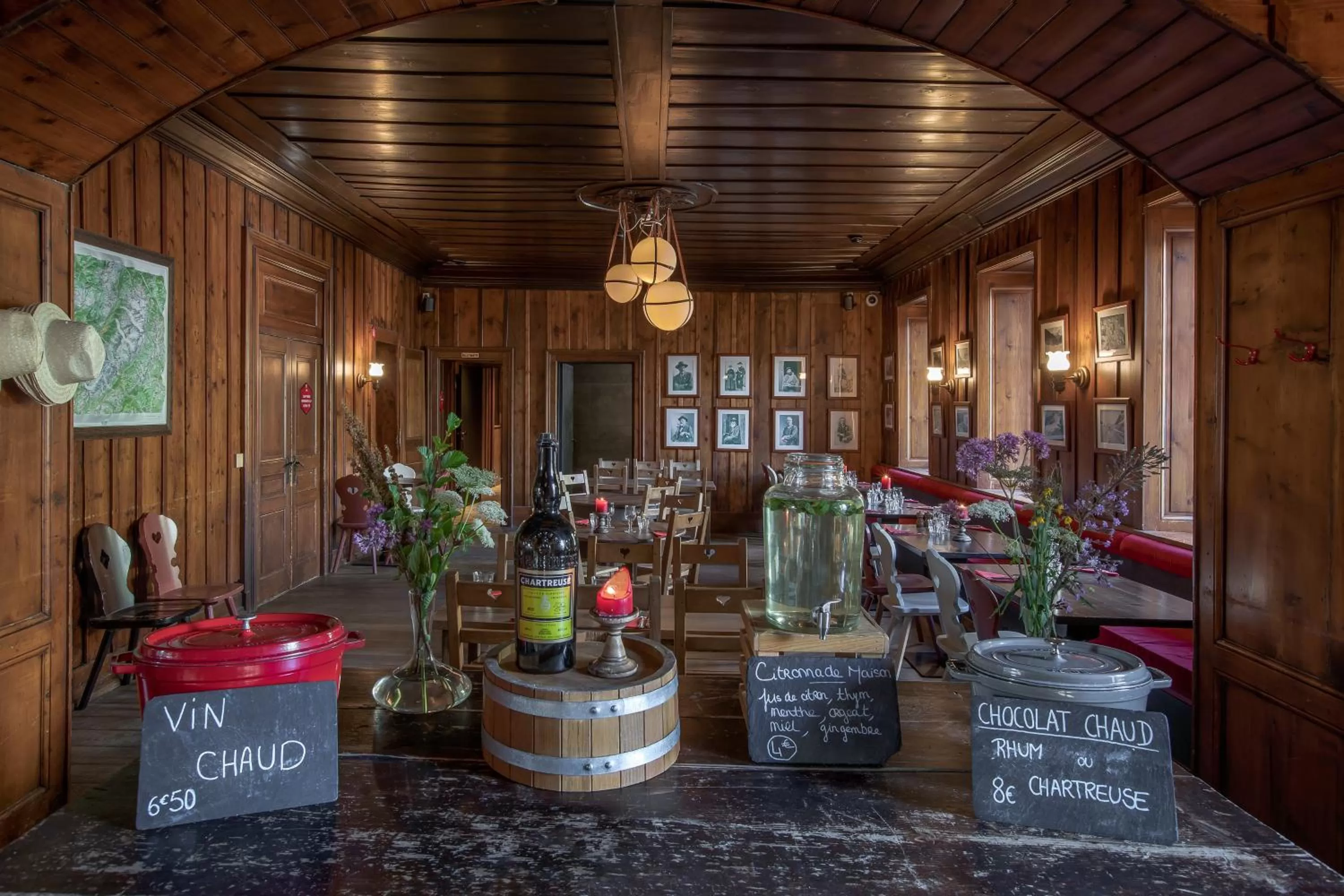 Restaurant/places to eat in Refuge du Montenvers