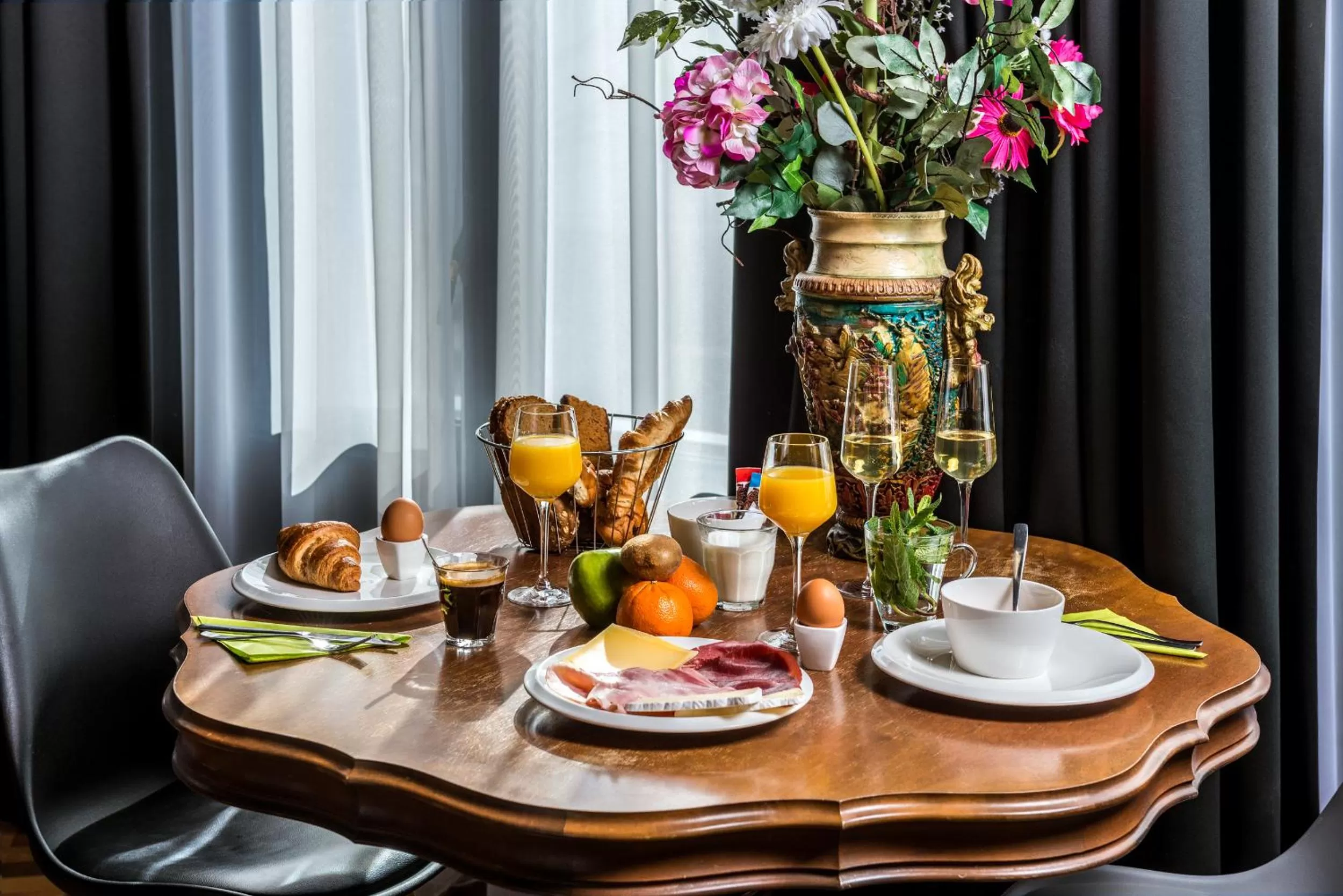 Food close-up in Hotel Sleep-Inn Box 5