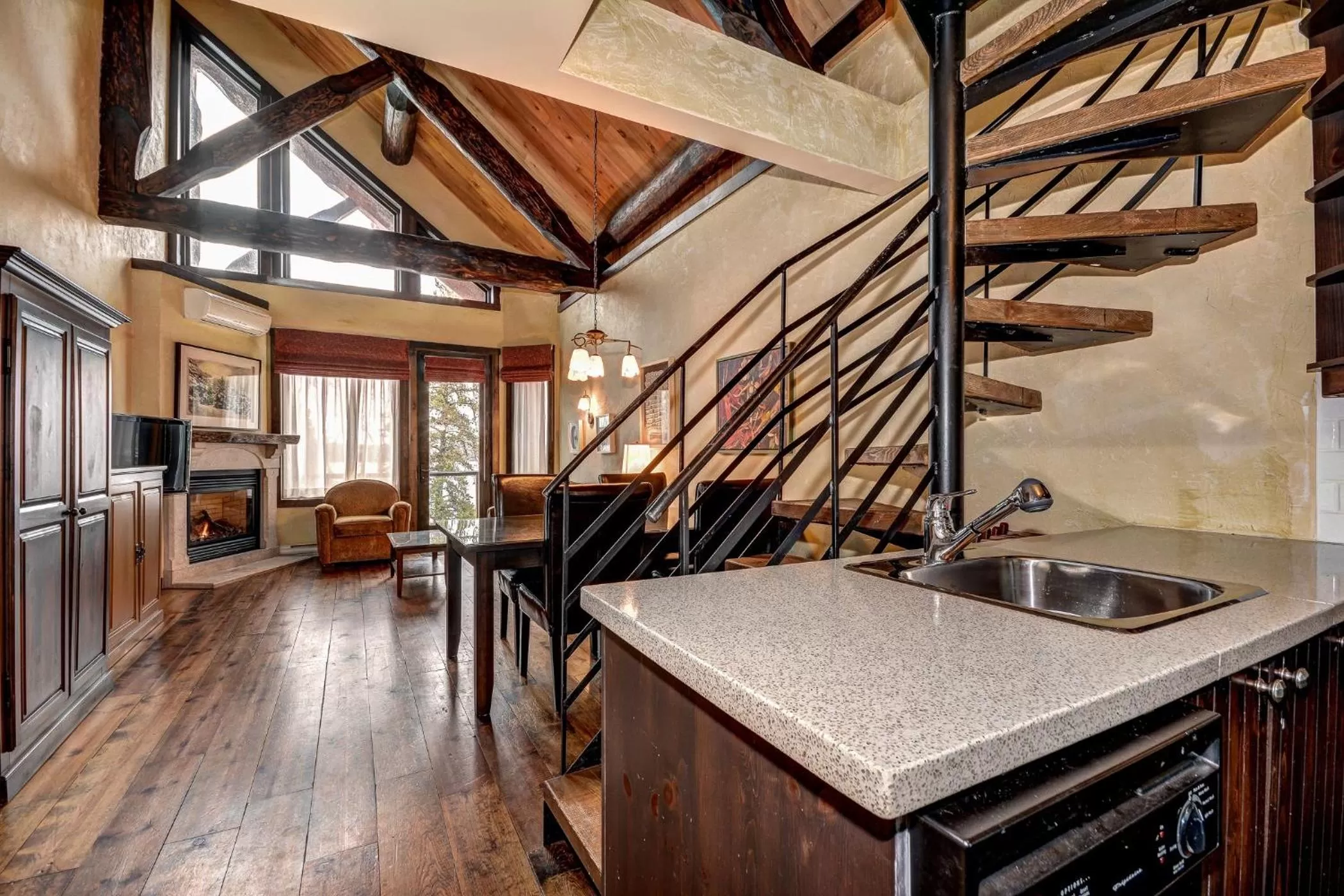 Les Condos Du Lac Taureau- Rooms & Condos