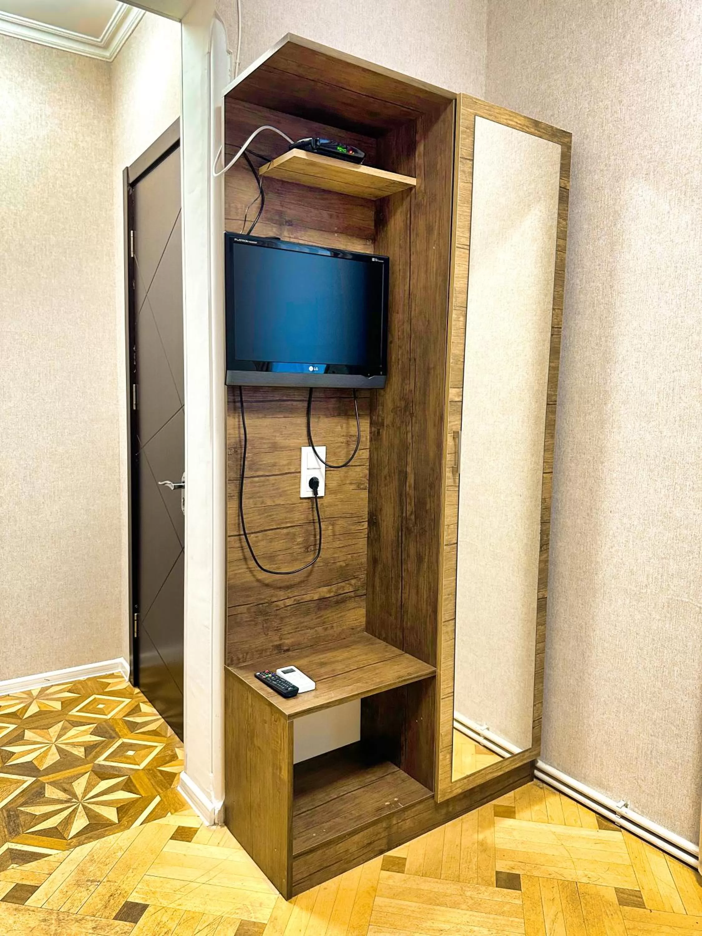 TV and multimedia, TV/Entertainment Center in Metekhi View Hotel