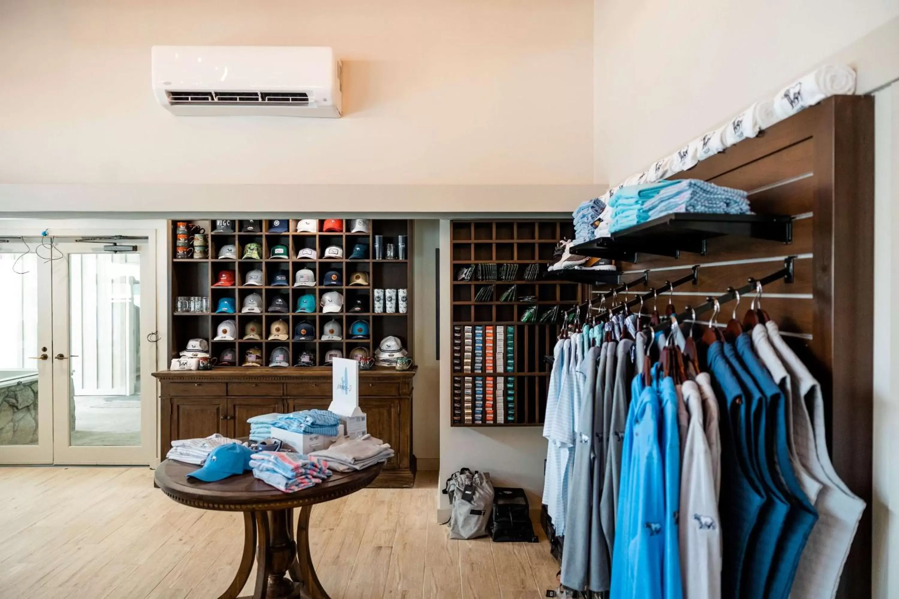 On-site shops in Waynesville Inn & Golf Club, Trademark Collection by Wyndham