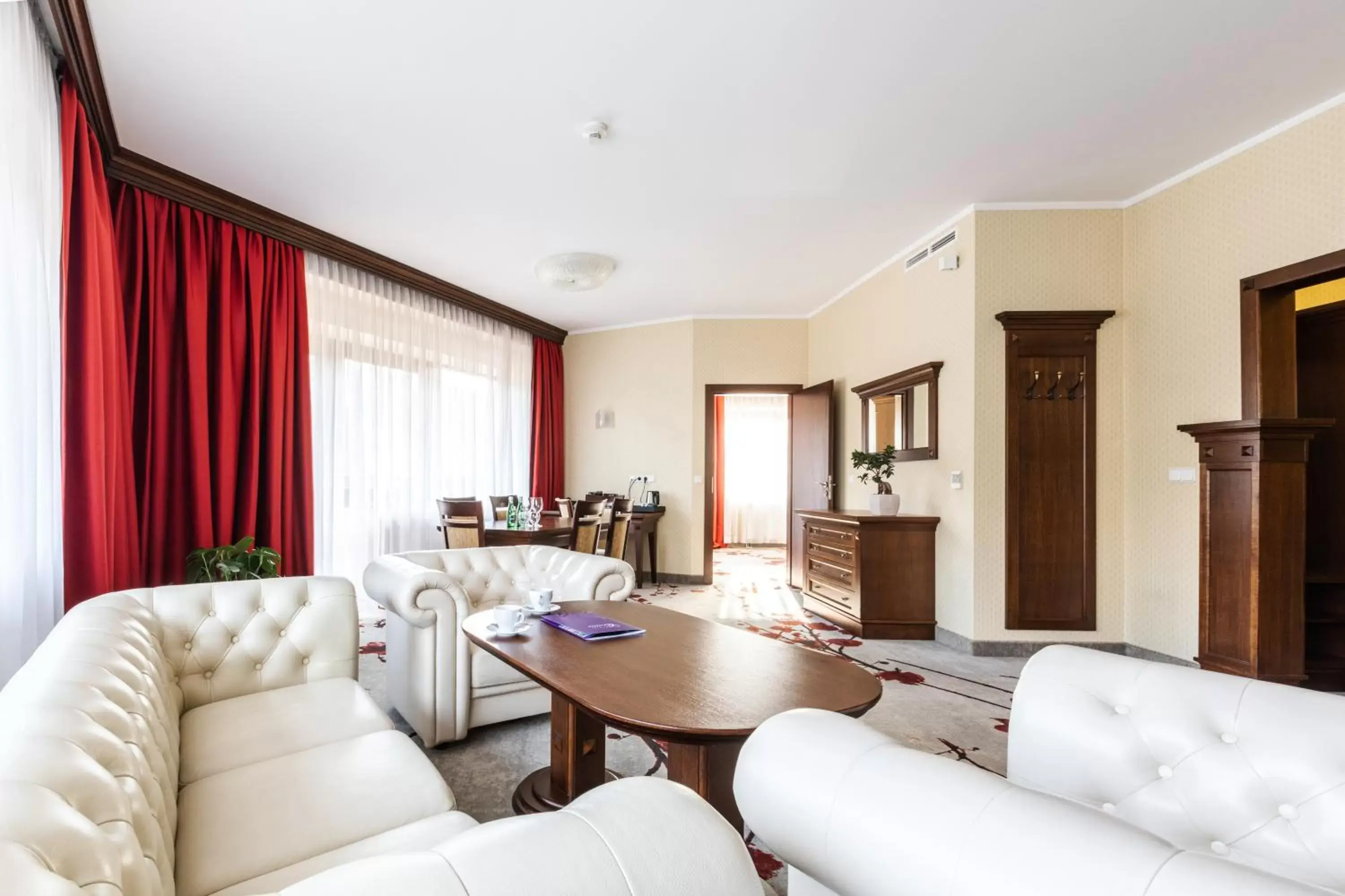 Living room, Seating Area in Hotel Crocus