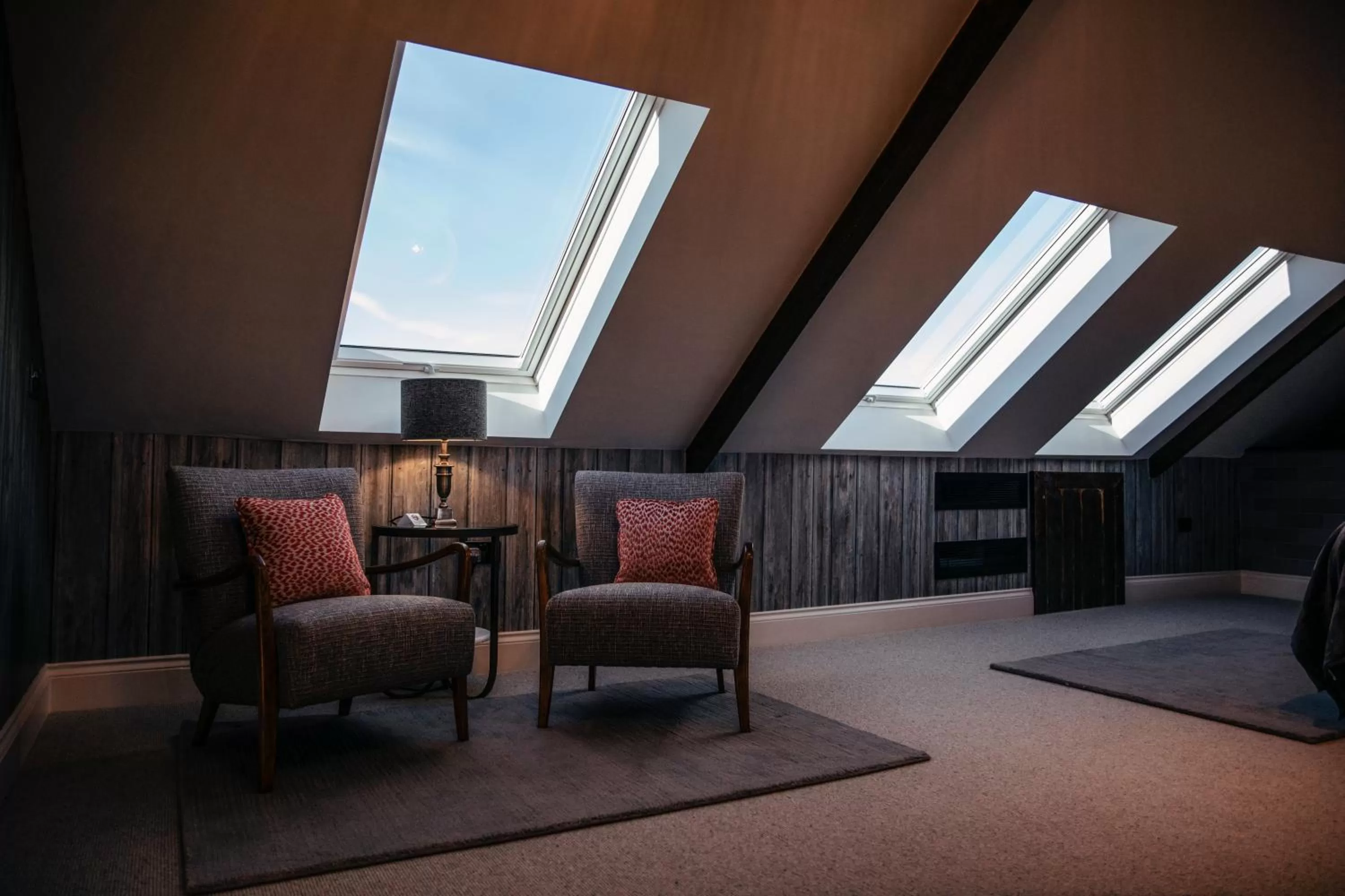 Bedroom, Seating Area in South Causey Inn
