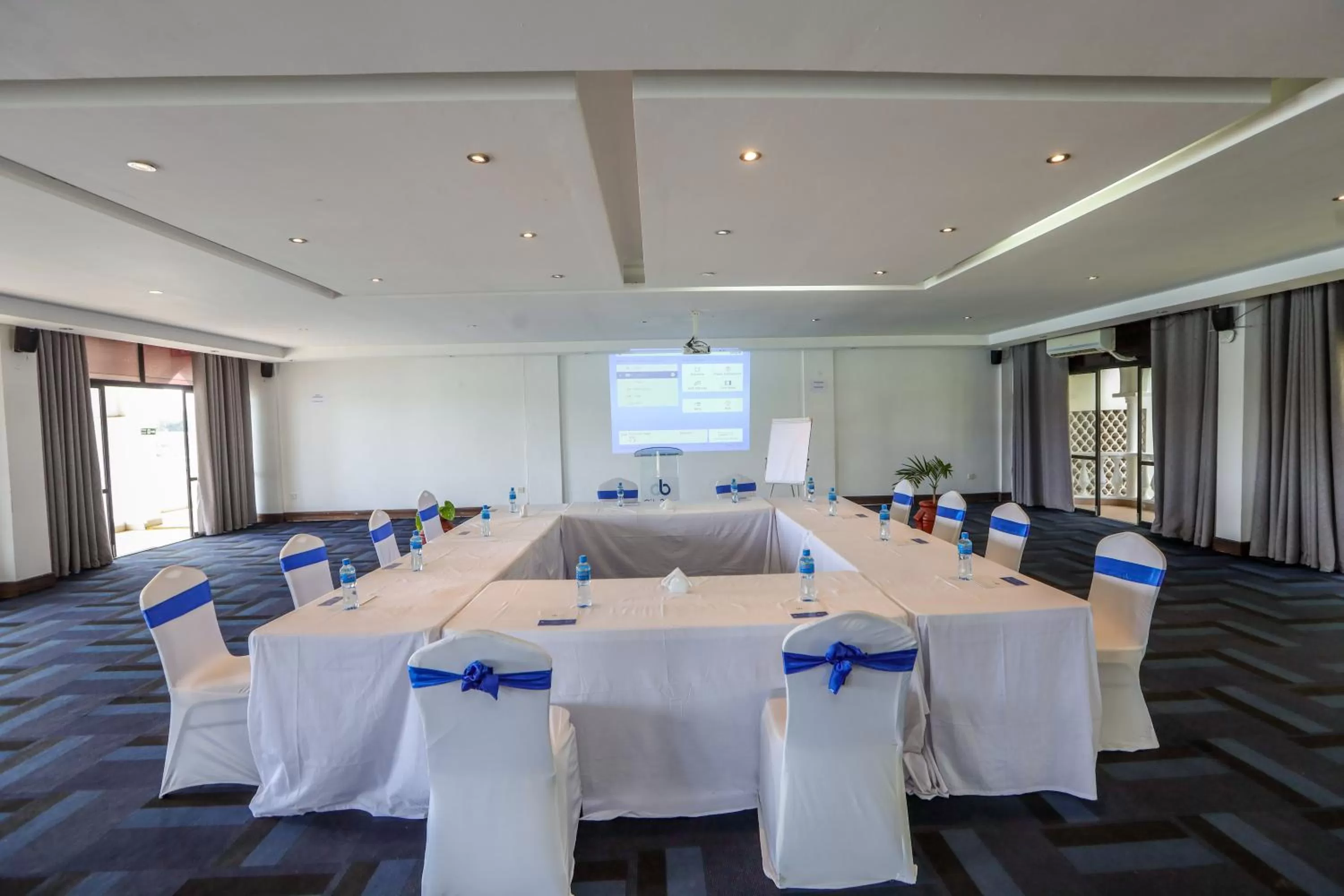 Meeting/conference room in CityBlue Creekside Hotel & Suites