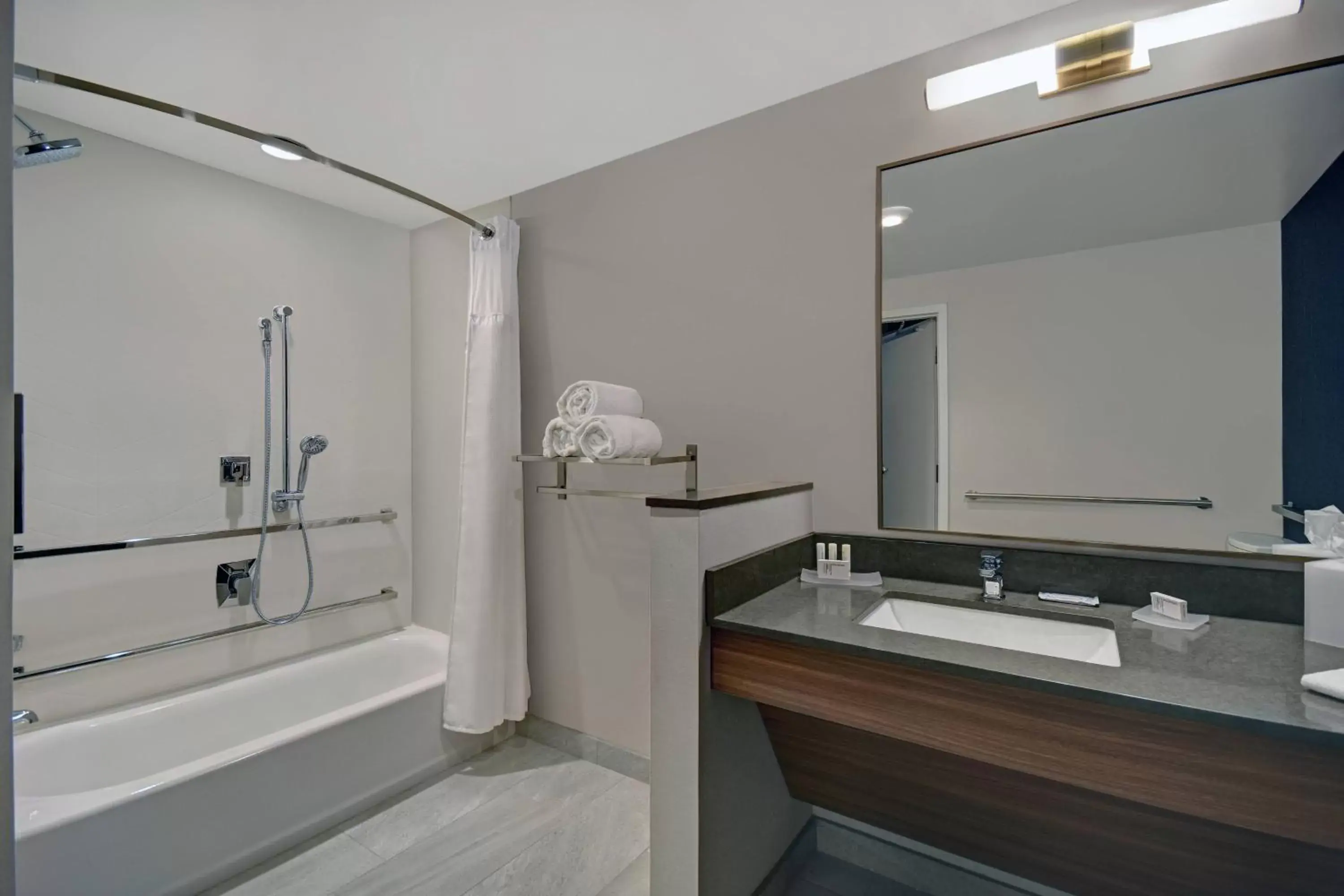 Bathroom in Fairfield by Marriott Inn & Suites Mansfield