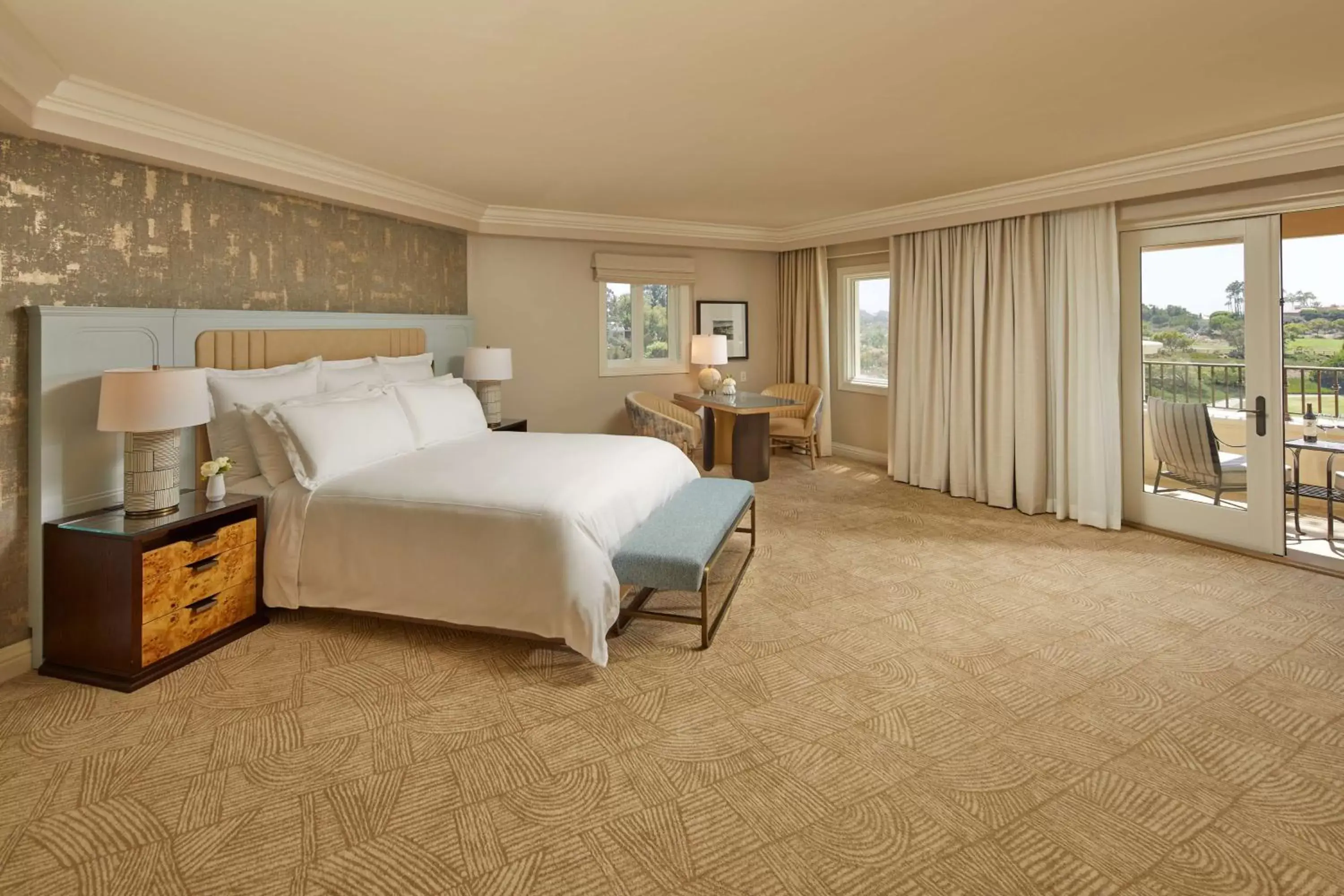 Bed in Waldorf Astoria Monarch Beach Resort & Club