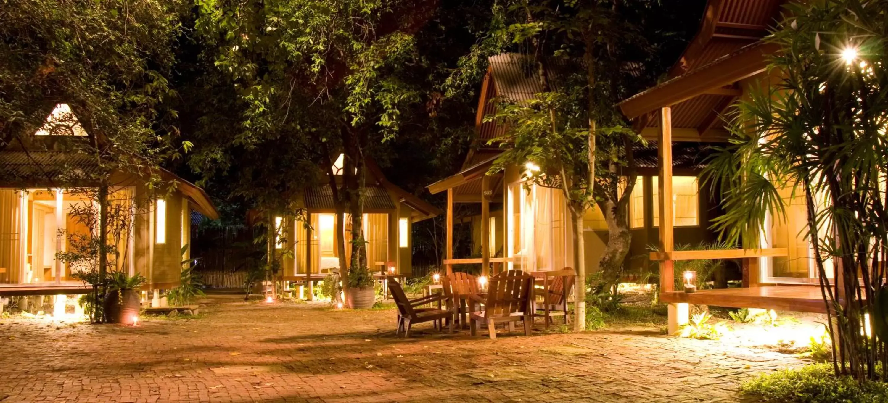 Garden, Property Building in Veranda Lodge