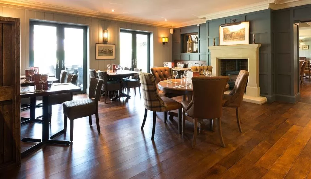 Restaurant/places to eat in The Inn South Stainley
