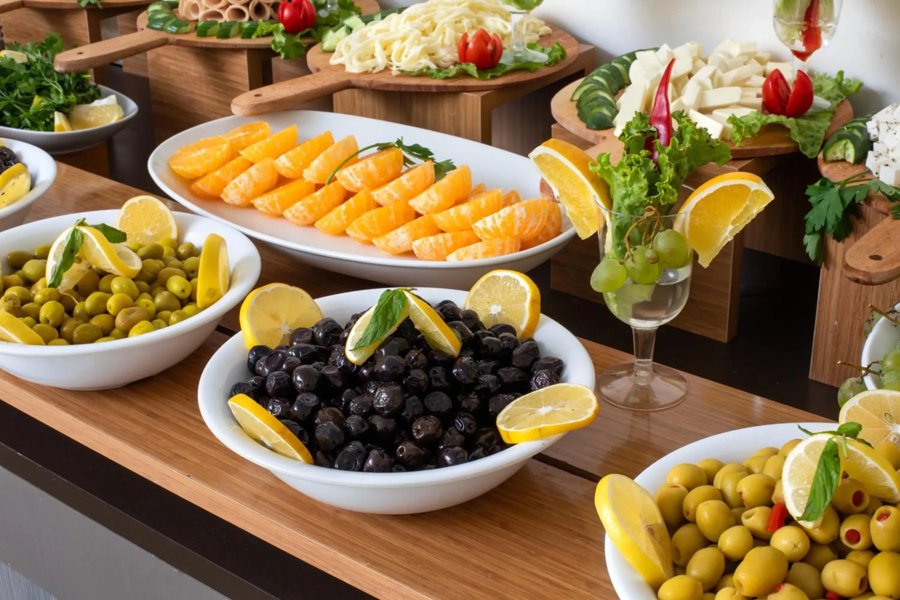 Restaurant/places to eat in Elan Hotel Istanbul Pera