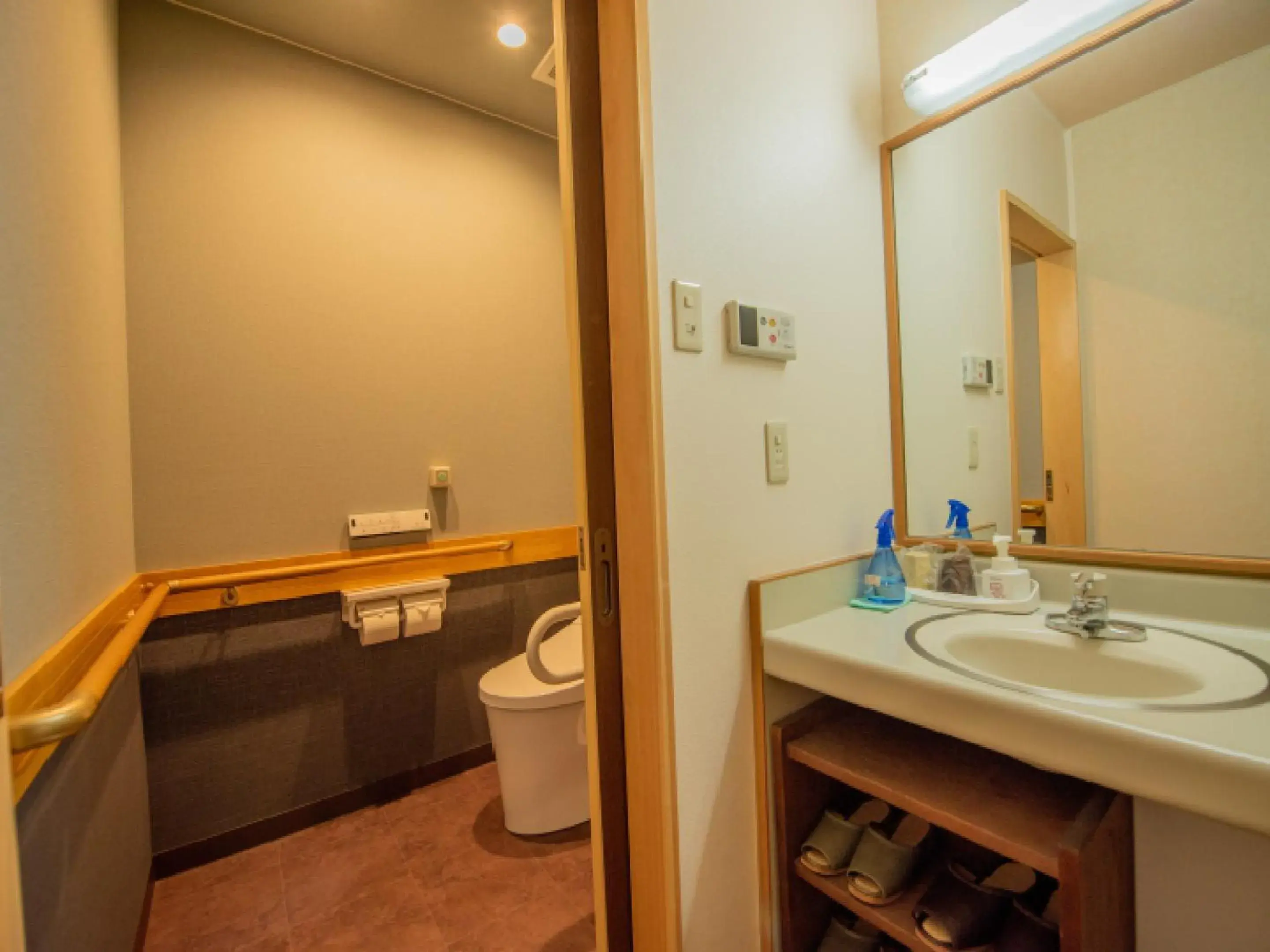 Toilet, Bathroom in Ryokan Hakura