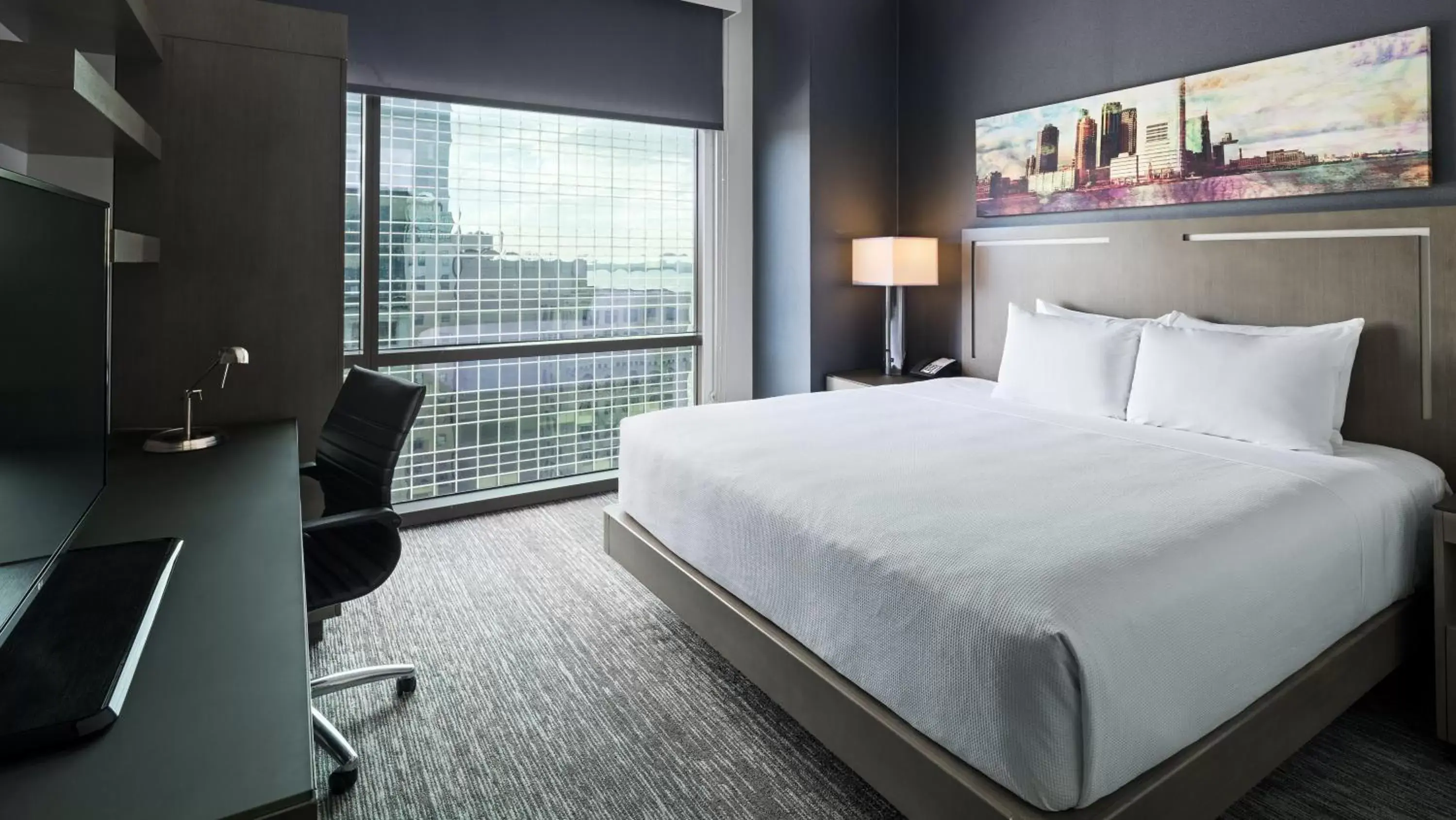 King Room with City View in Hyatt House Jersey City