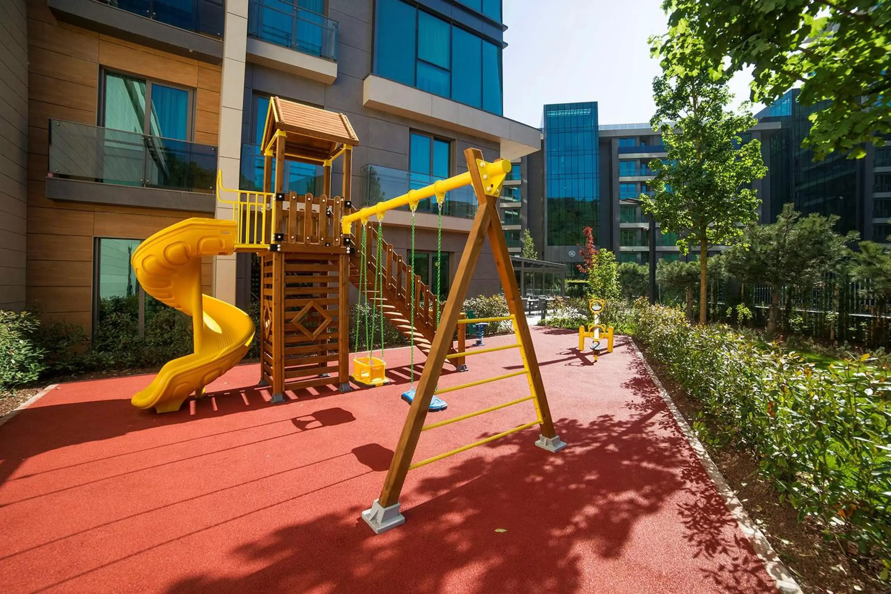 Garden, Children's Play Area in Radisson Residences Vadistanbul
