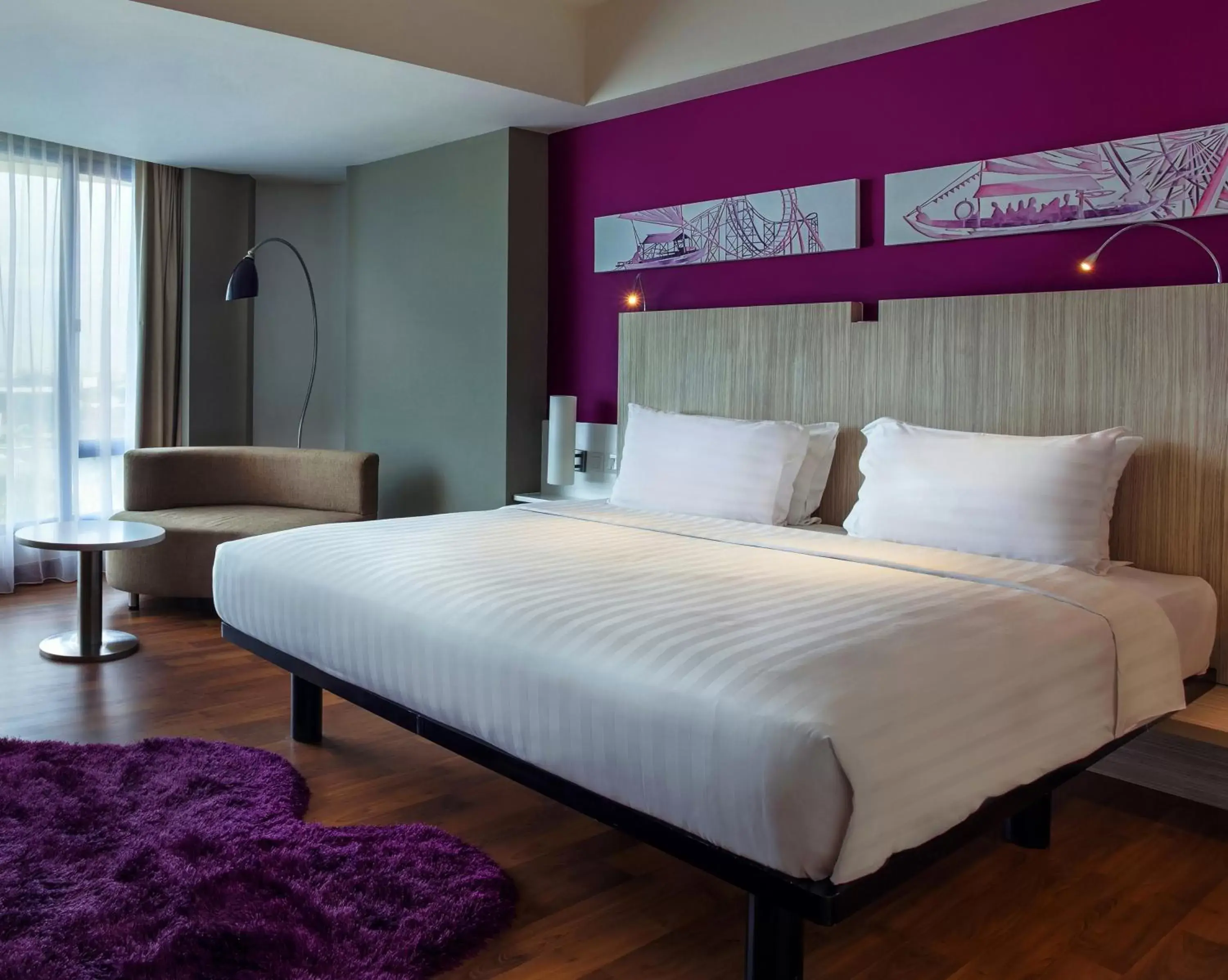 Bathroom, Bed in Mercure Convention Center Ancol