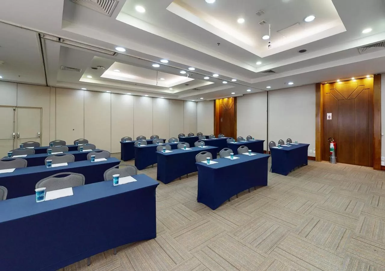 Banquet/Function facilities in Estanplaza Funchal Faria Lima