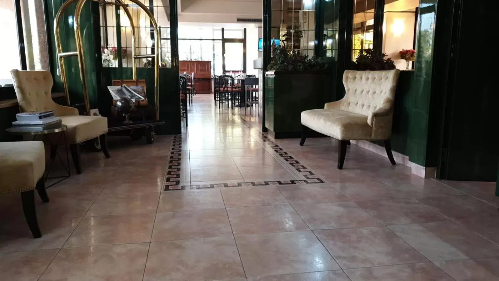 Lobby or reception in Hotel Cristallo Relais, Sure Hotel Collection By Best Western