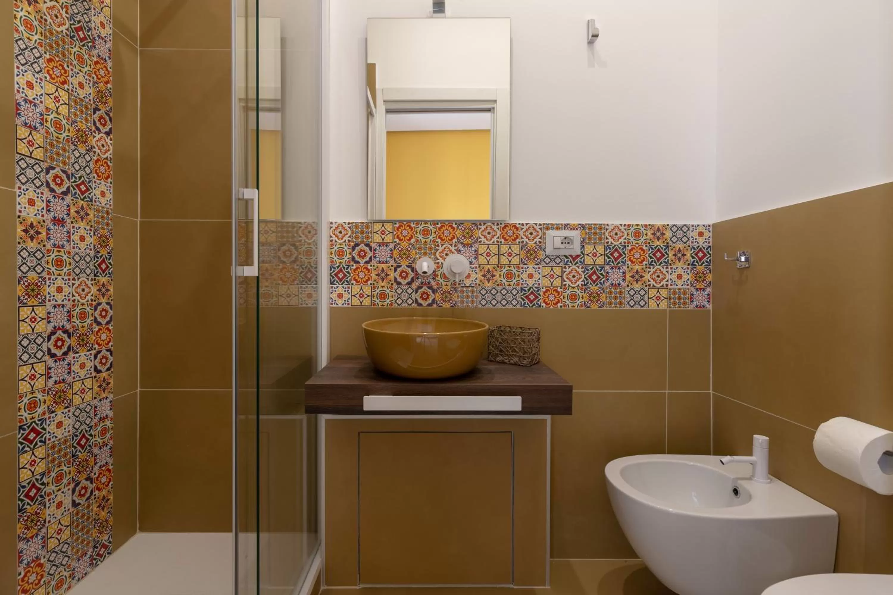 Shower, Bathroom in Il Sovrano