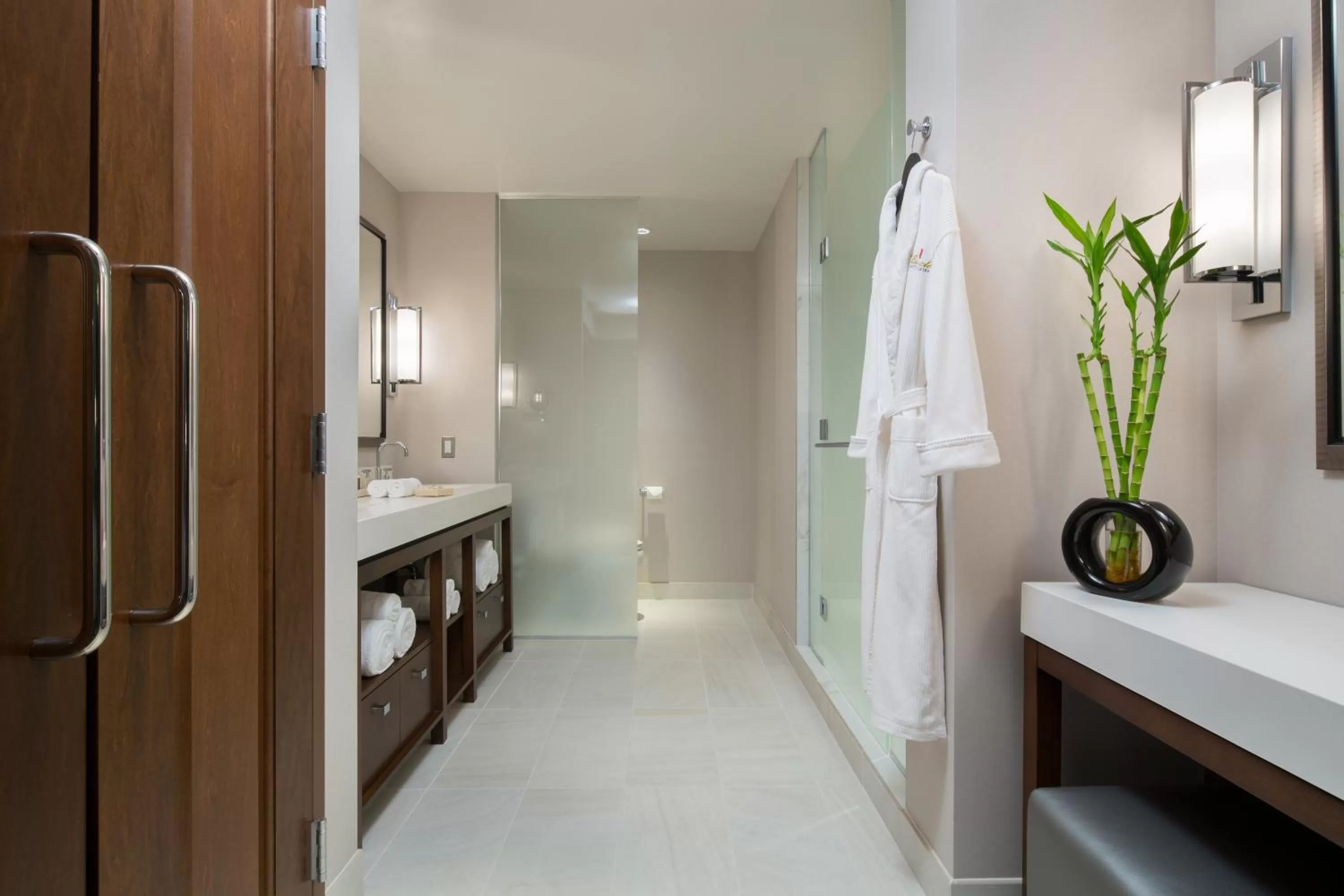 Bathroom in Parkwest Bicycle Casino