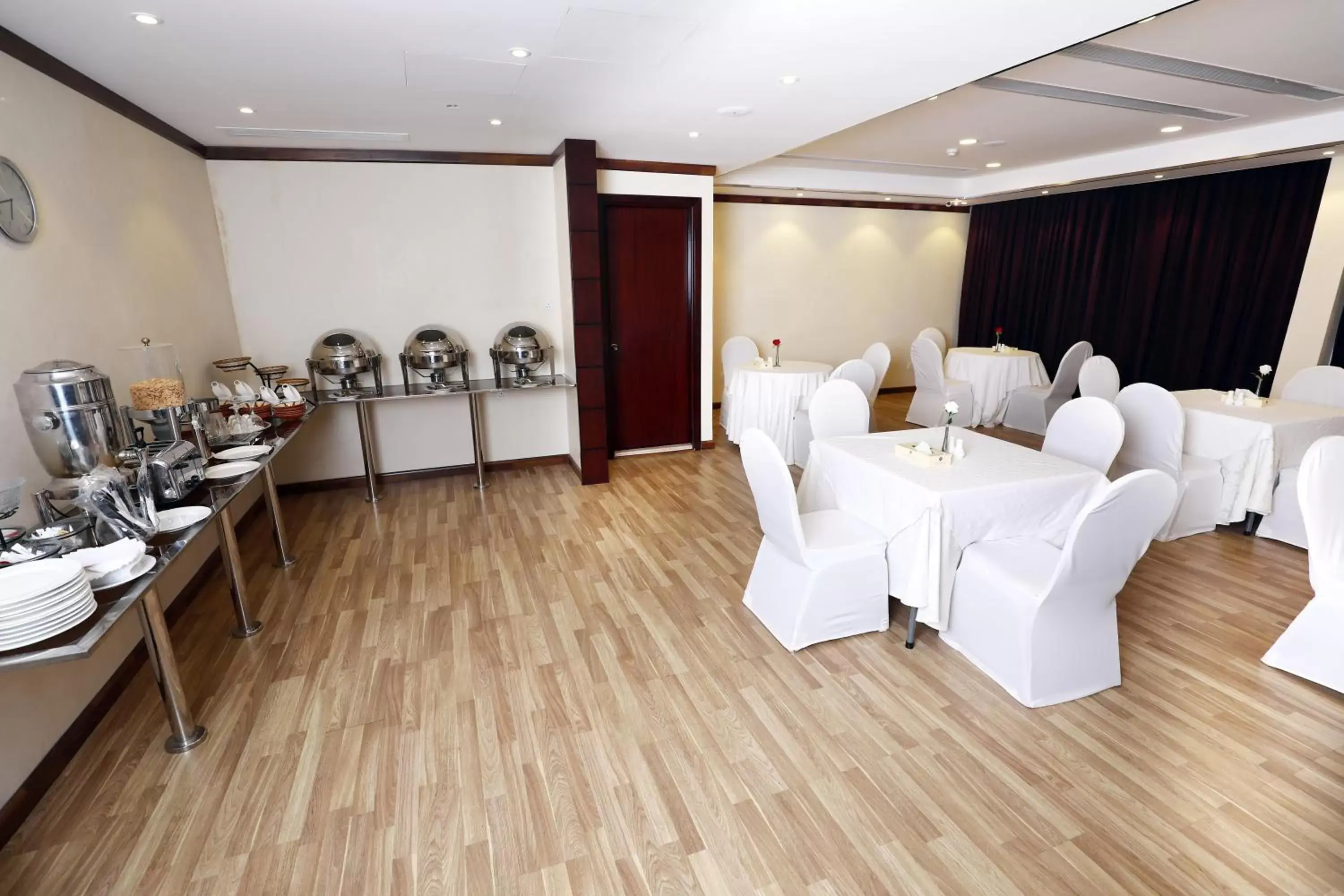 Restaurant/places to eat, Banquet Facilities in Al Hyatt Jeddah Continental Hotel