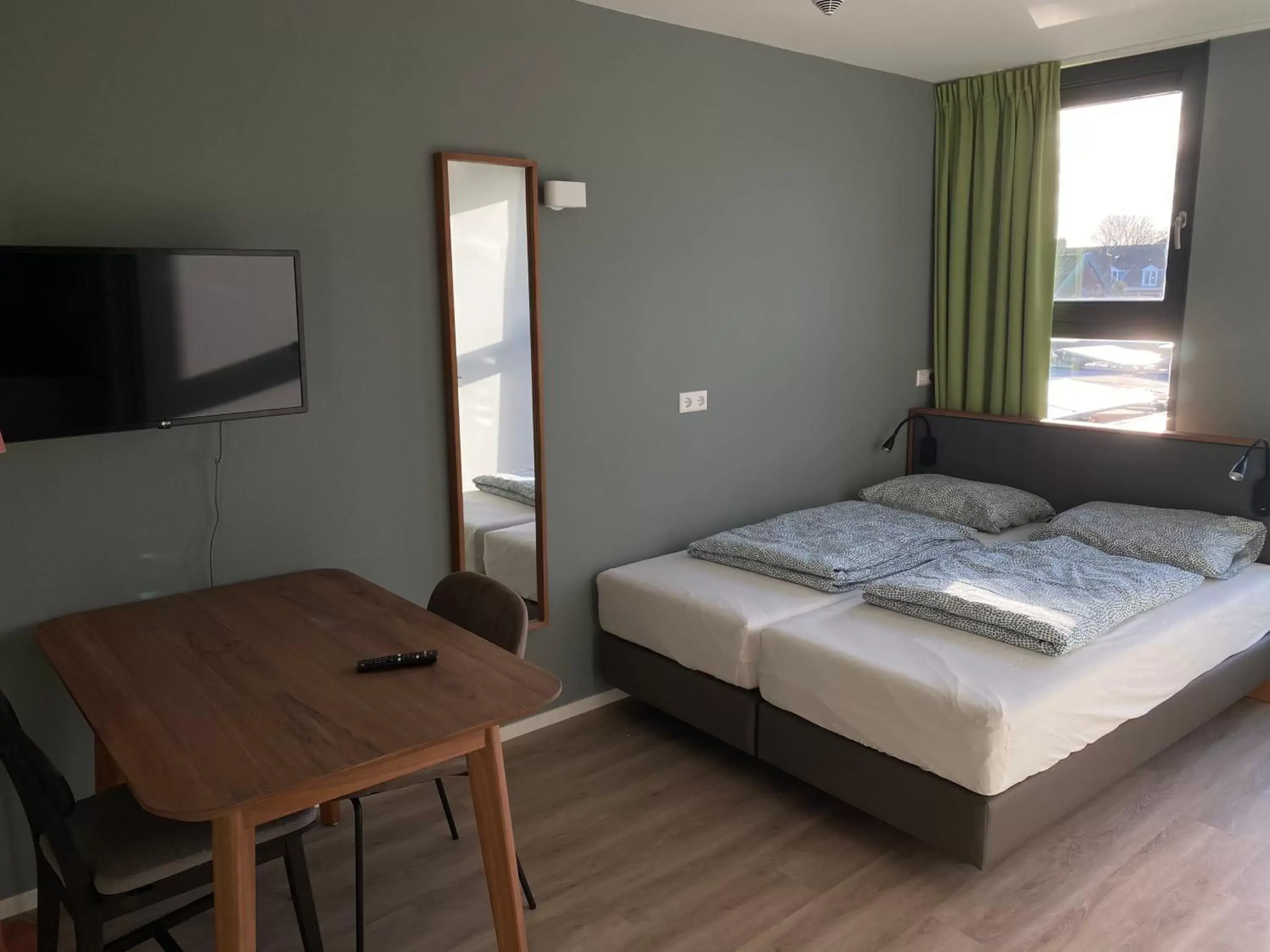 TV and multimedia, Bed in Short Stay Wageningen