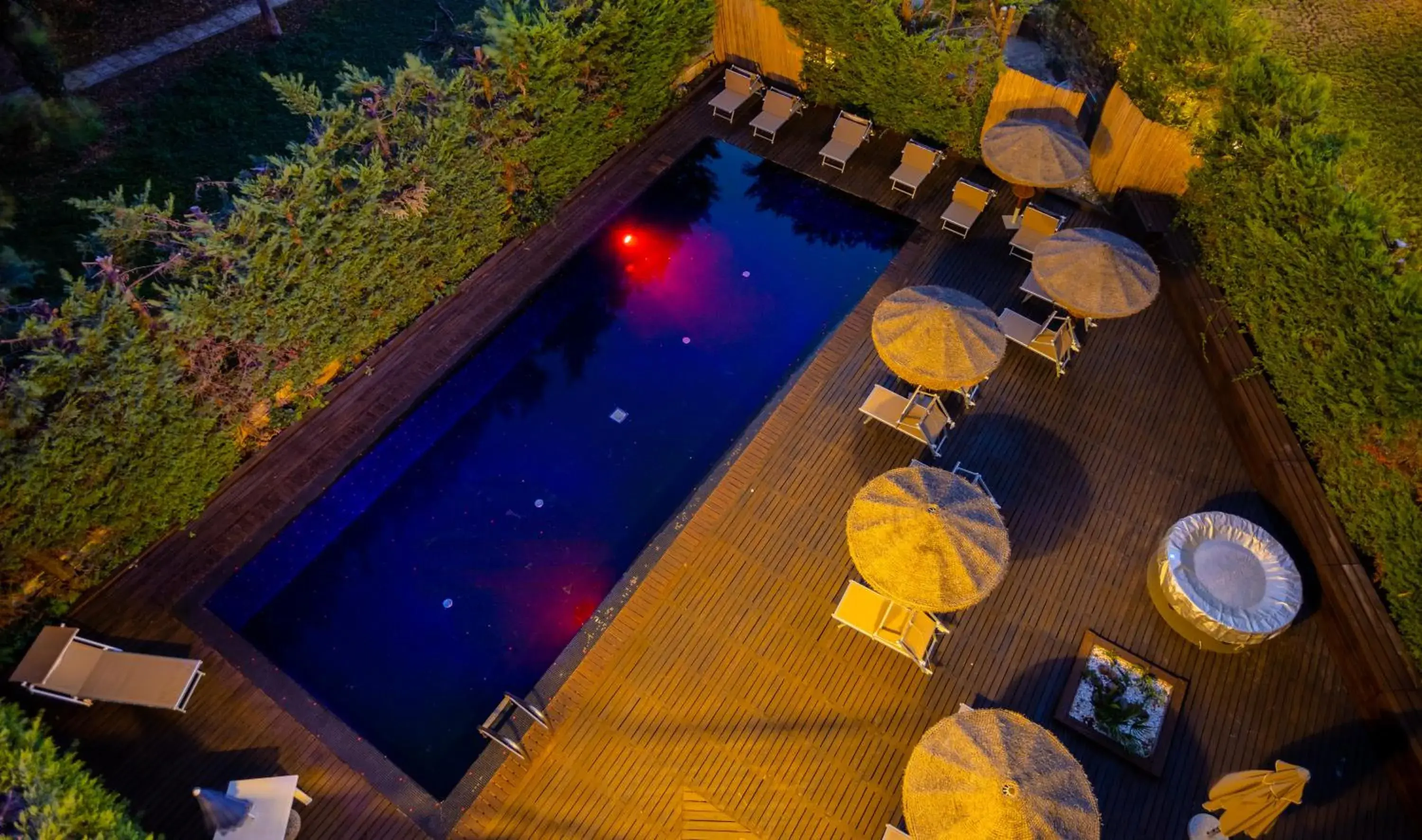 Swimming pool, Pool View in Black Hotel