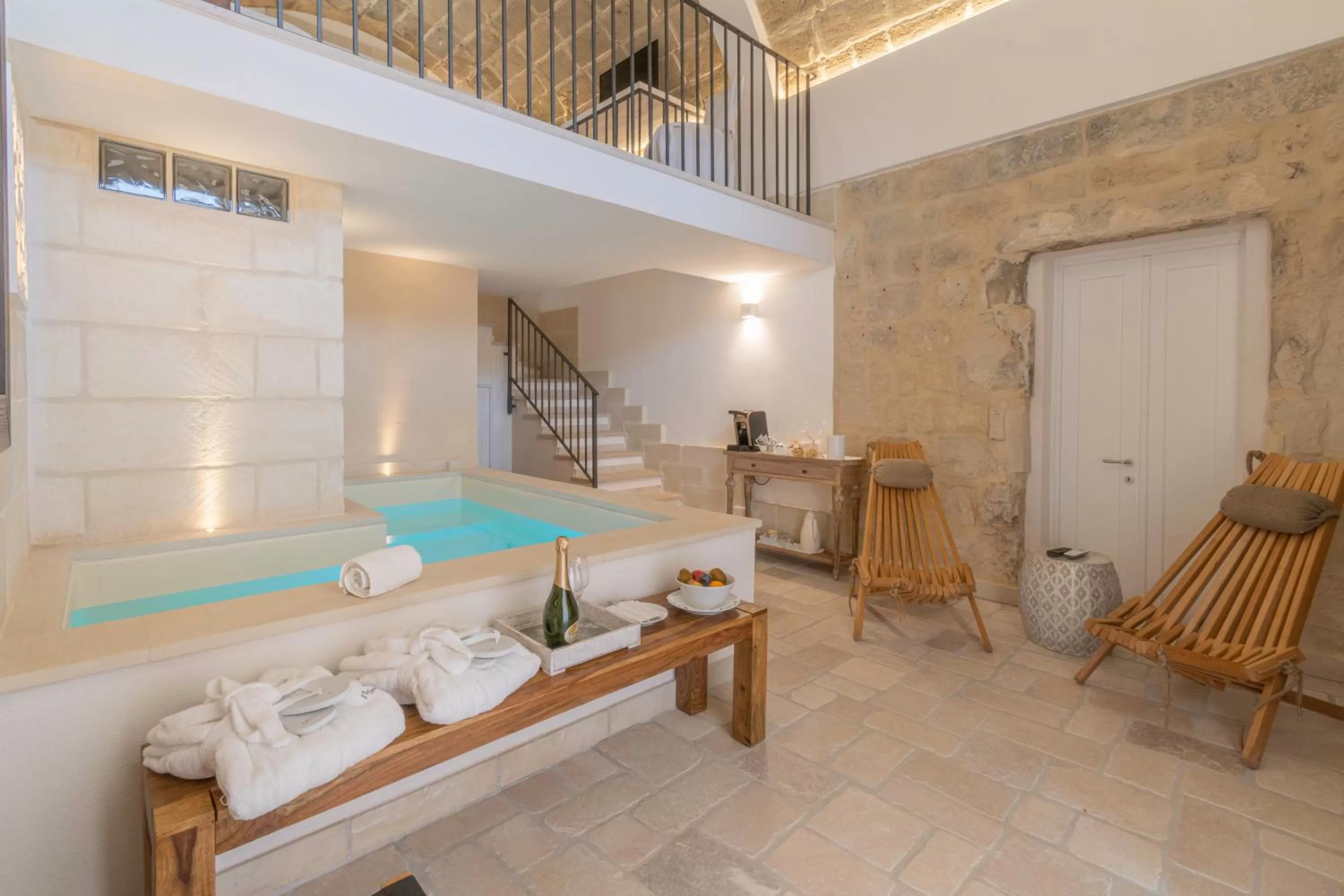 Pool view in Masseria dei Monaci