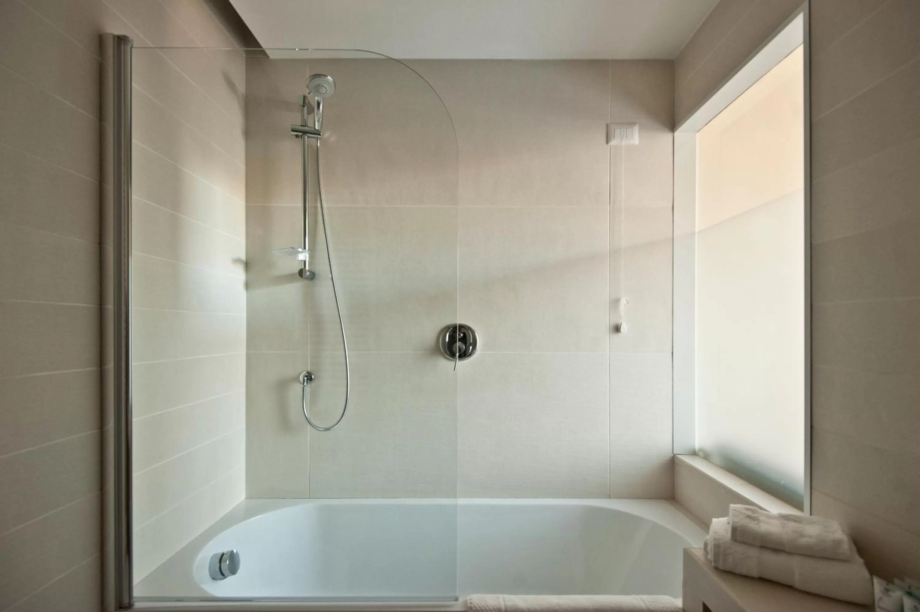 Bathroom in Little Queen Suite