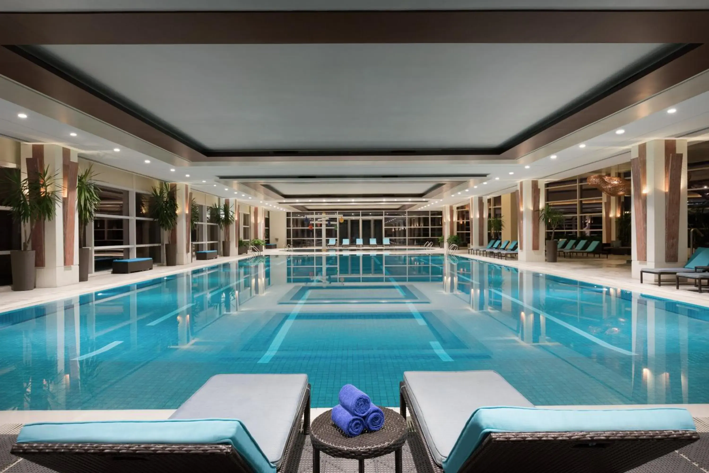 Swimming Pool in Kerry Hotel Pudong, Shanghai