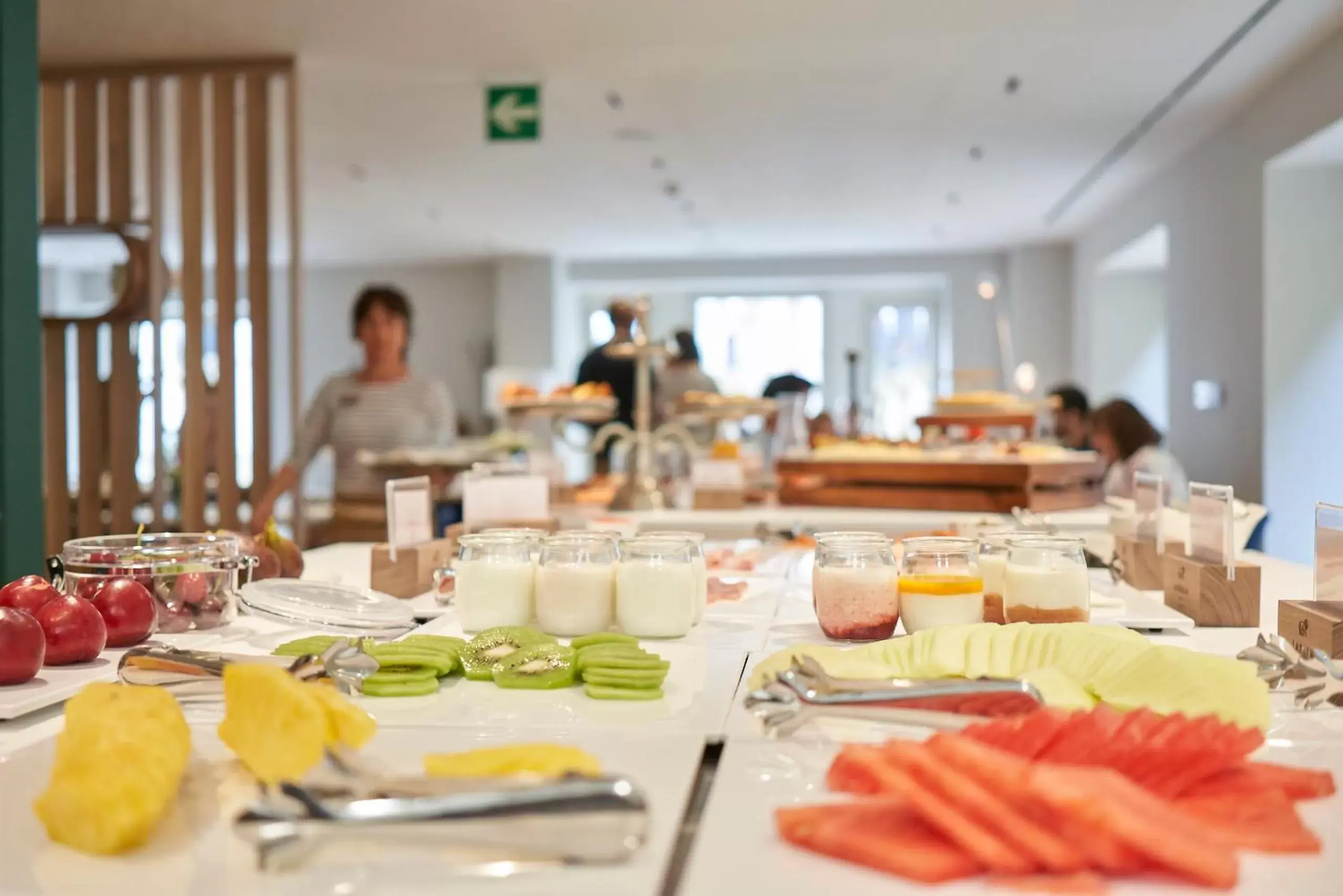 Breakfast, Restaurant/Places to Eat in Lasala Plaza Hotel
