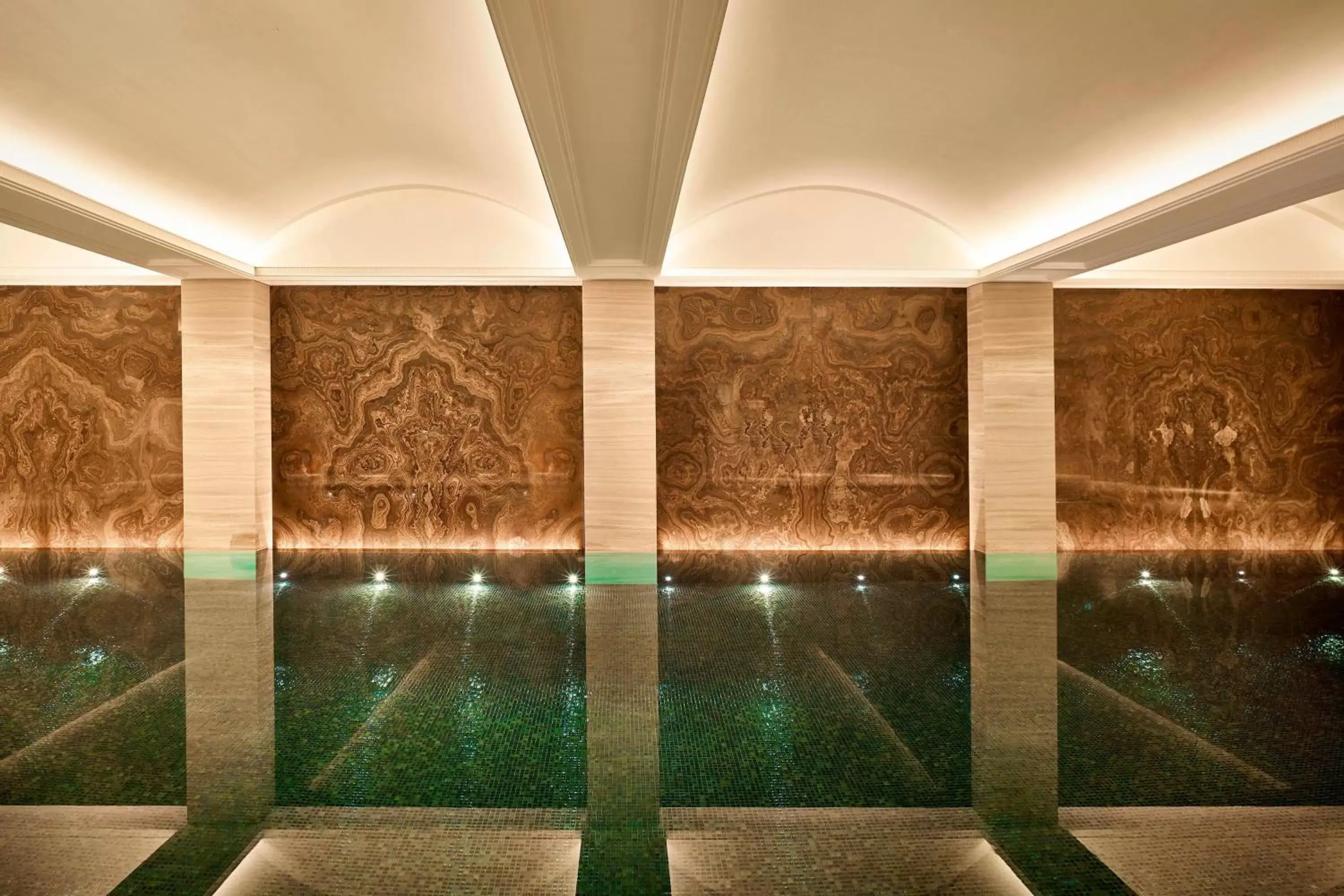 Spa and wellness centre/facilities, Bathroom in The Langley, a Luxury Collection Hotel, Buckinghamshire