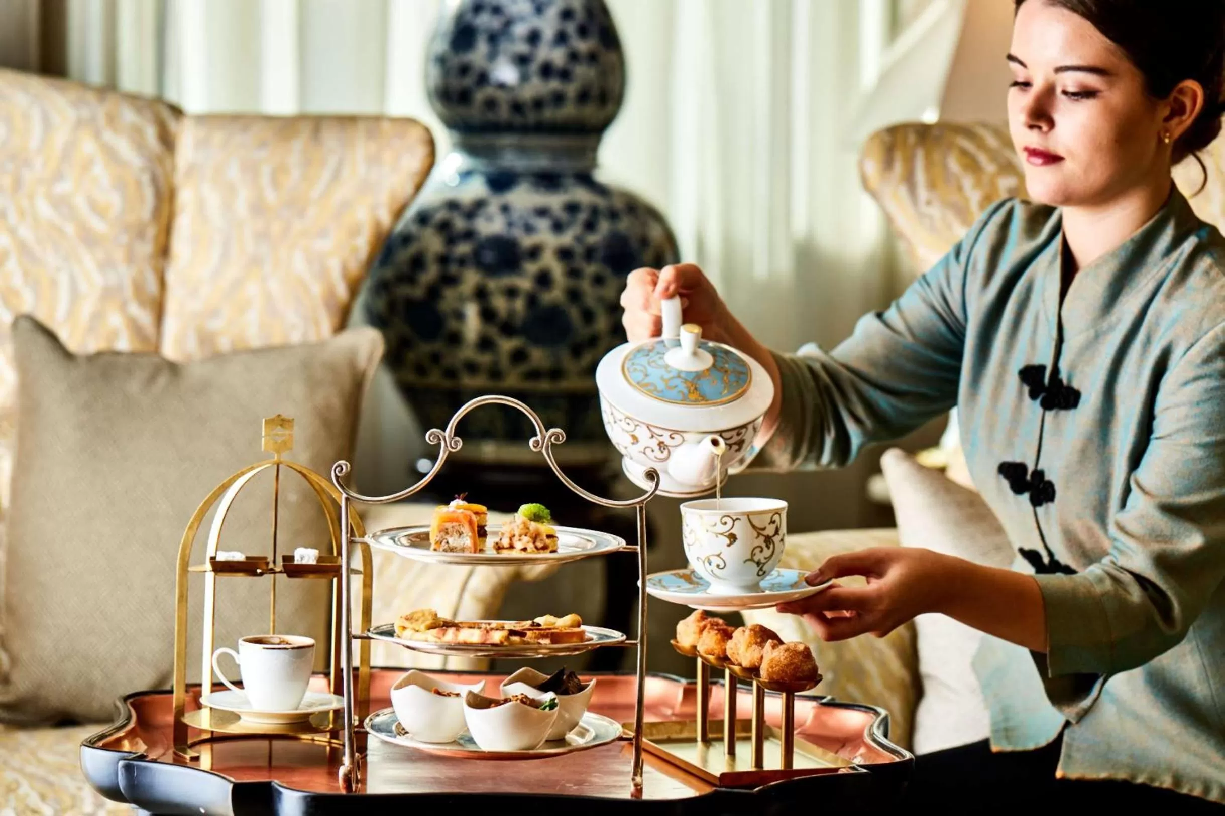 Lounge or bar in Shangri-La Bosphorus, Istanbul