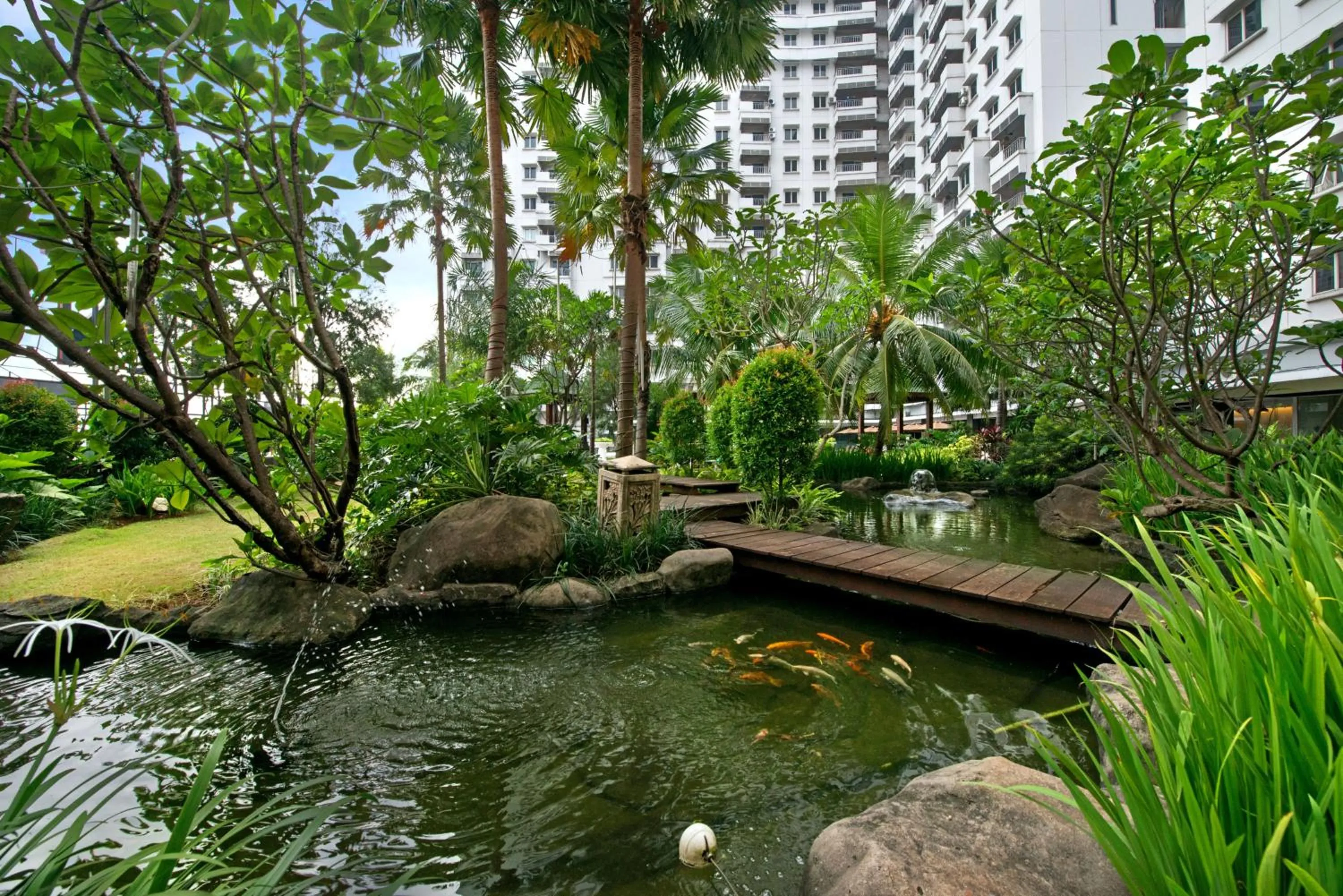 Garden in Grand Whiz Poins Simatupang Jakarta