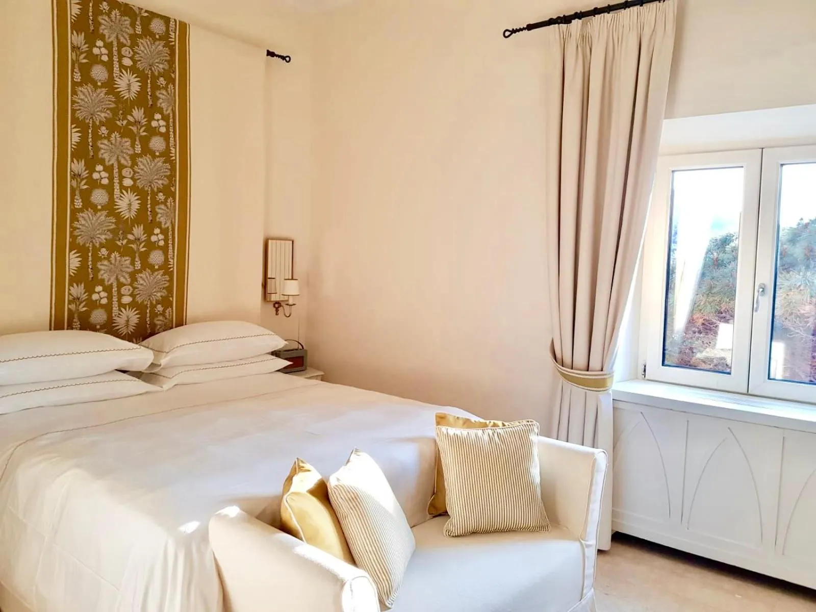 Bed in Mezzatorre Hotel & Thermal Spa