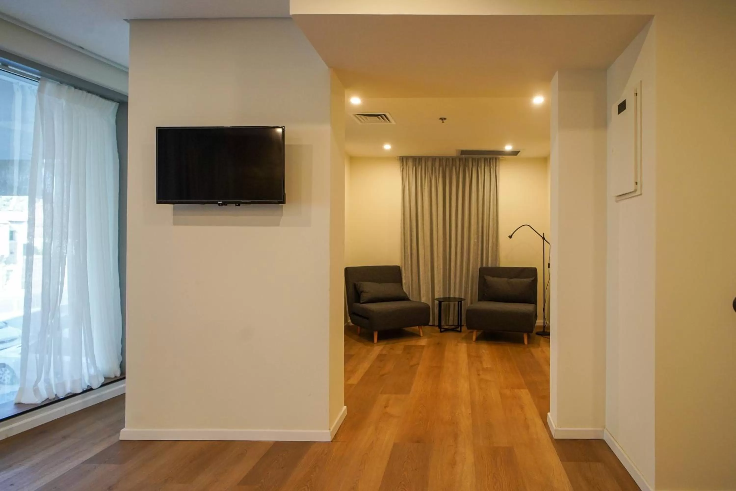 TV and multimedia in Urbanic Apartments