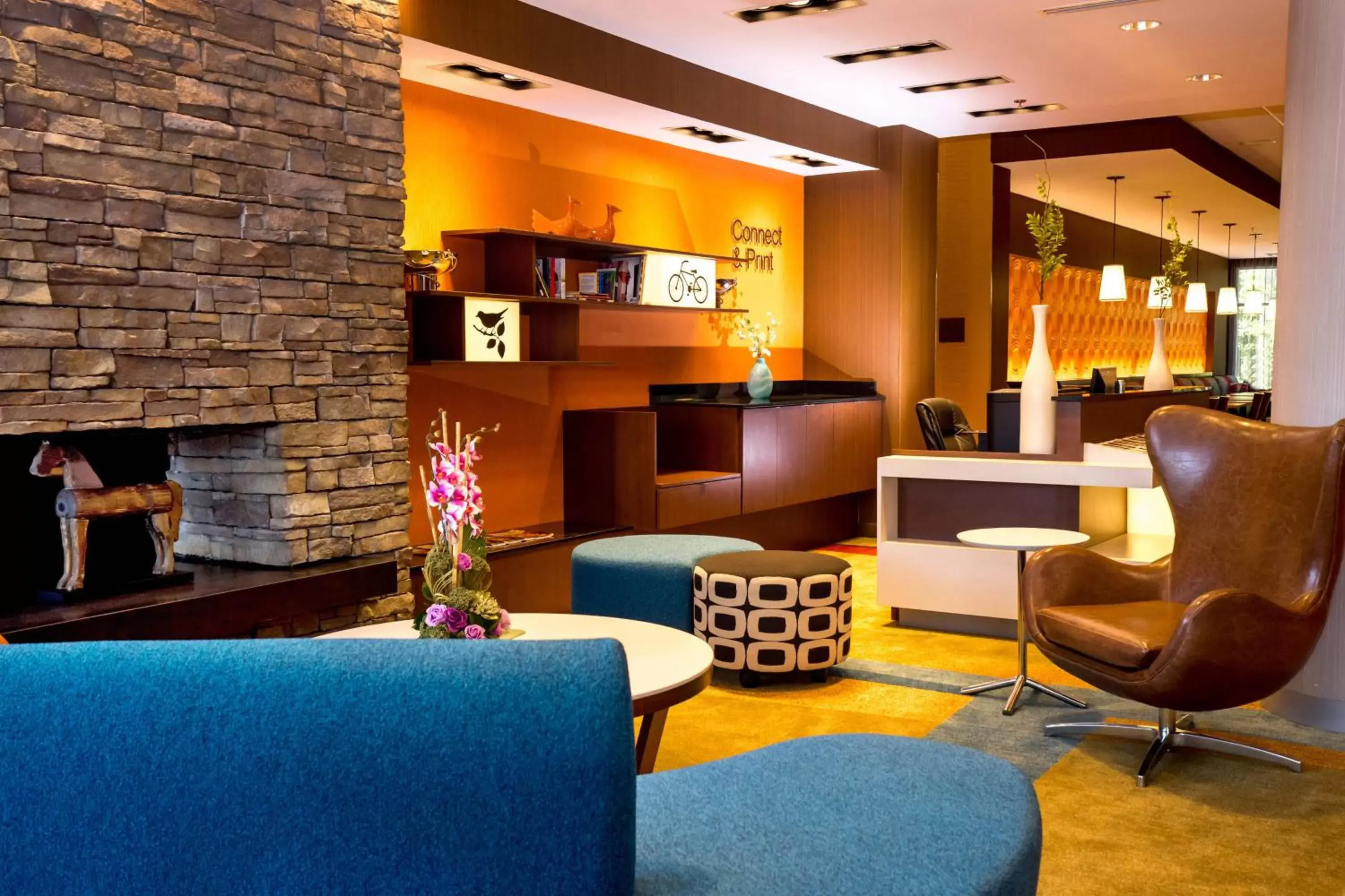 Lobby or reception, Lounge/Bar in Fairfield Inn & Suites by Marriott Richmond Midlothian
